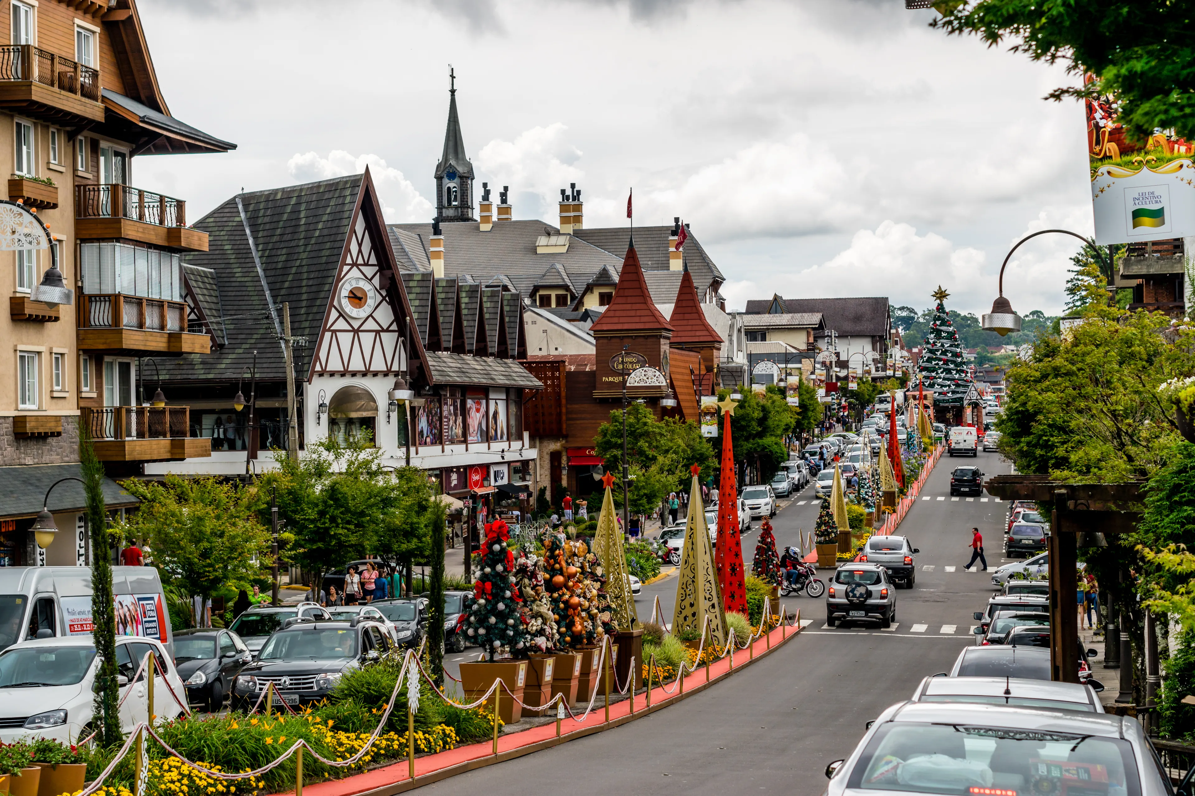 Gramado/Rio Grande do Sul/Brazil - December, 29, 2016: City of Gramado with the Christmas decoration. In December, the mountains of Rio Grande do Sul are visited by tourists.