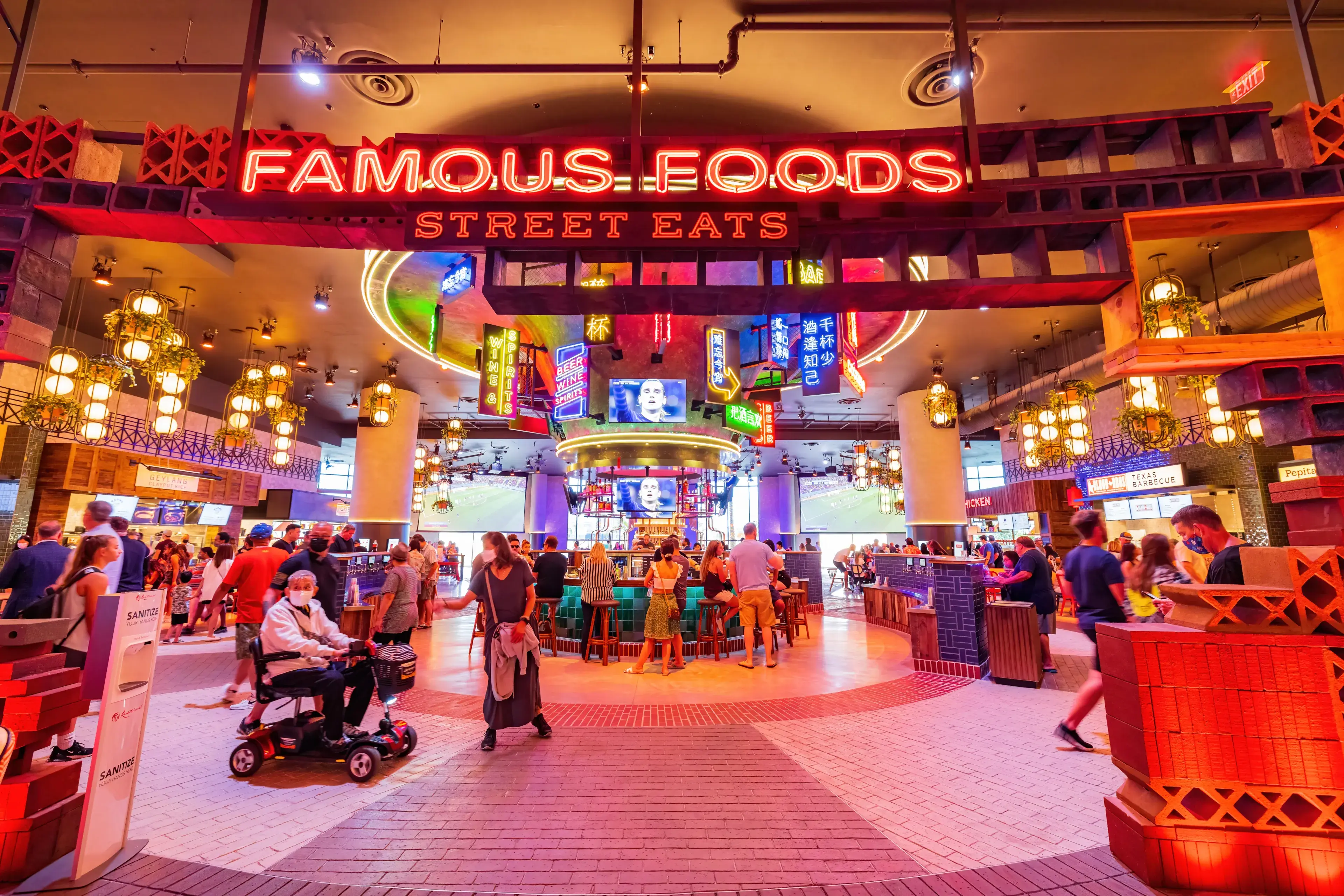 Las Vegas, JUN 28, 2021 - Famous Food Street Eats of the Resorts World casino