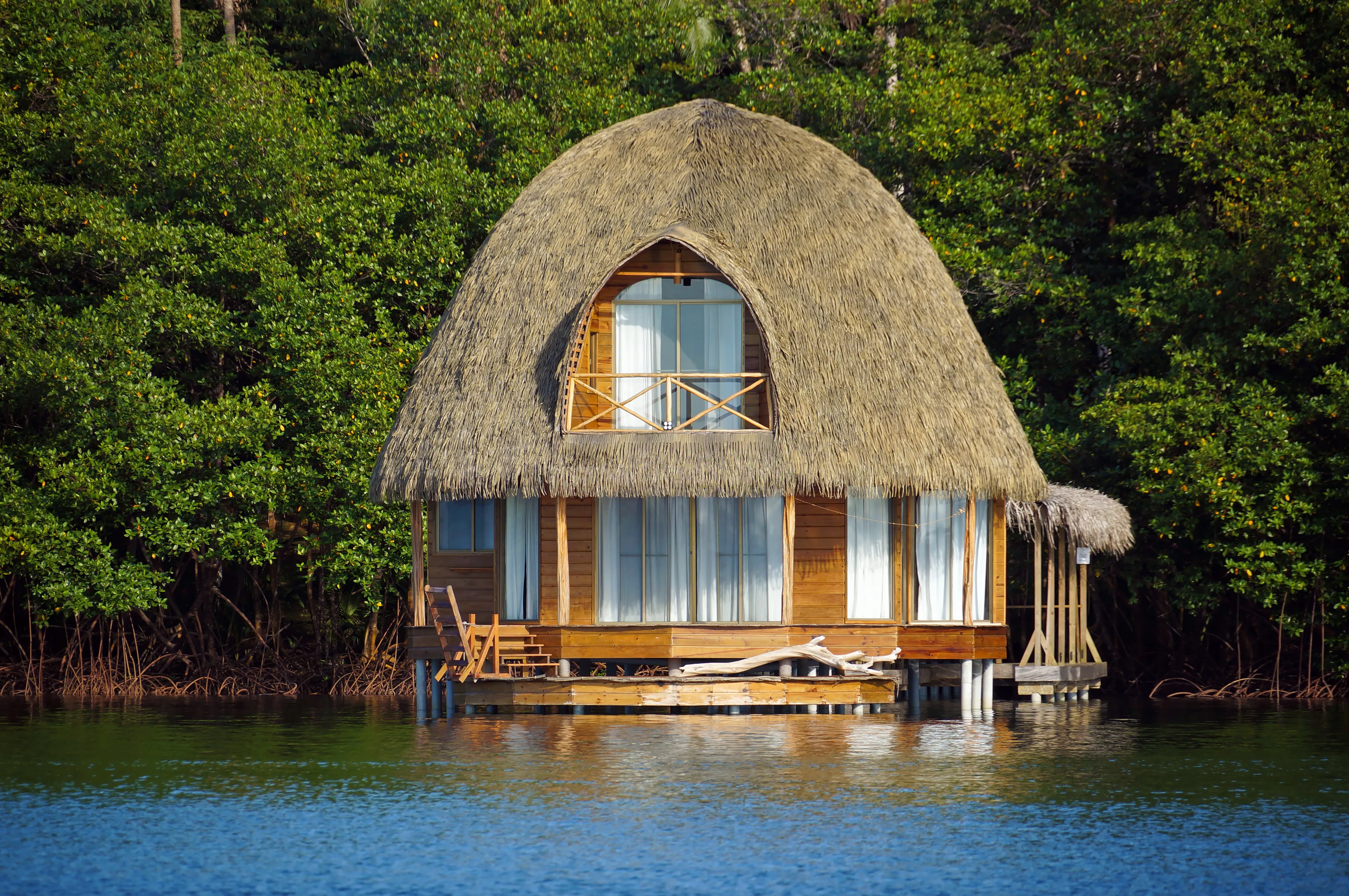 Best Bocas del Toro hotels. Cheap hotels in Bocas del Toro, Panama