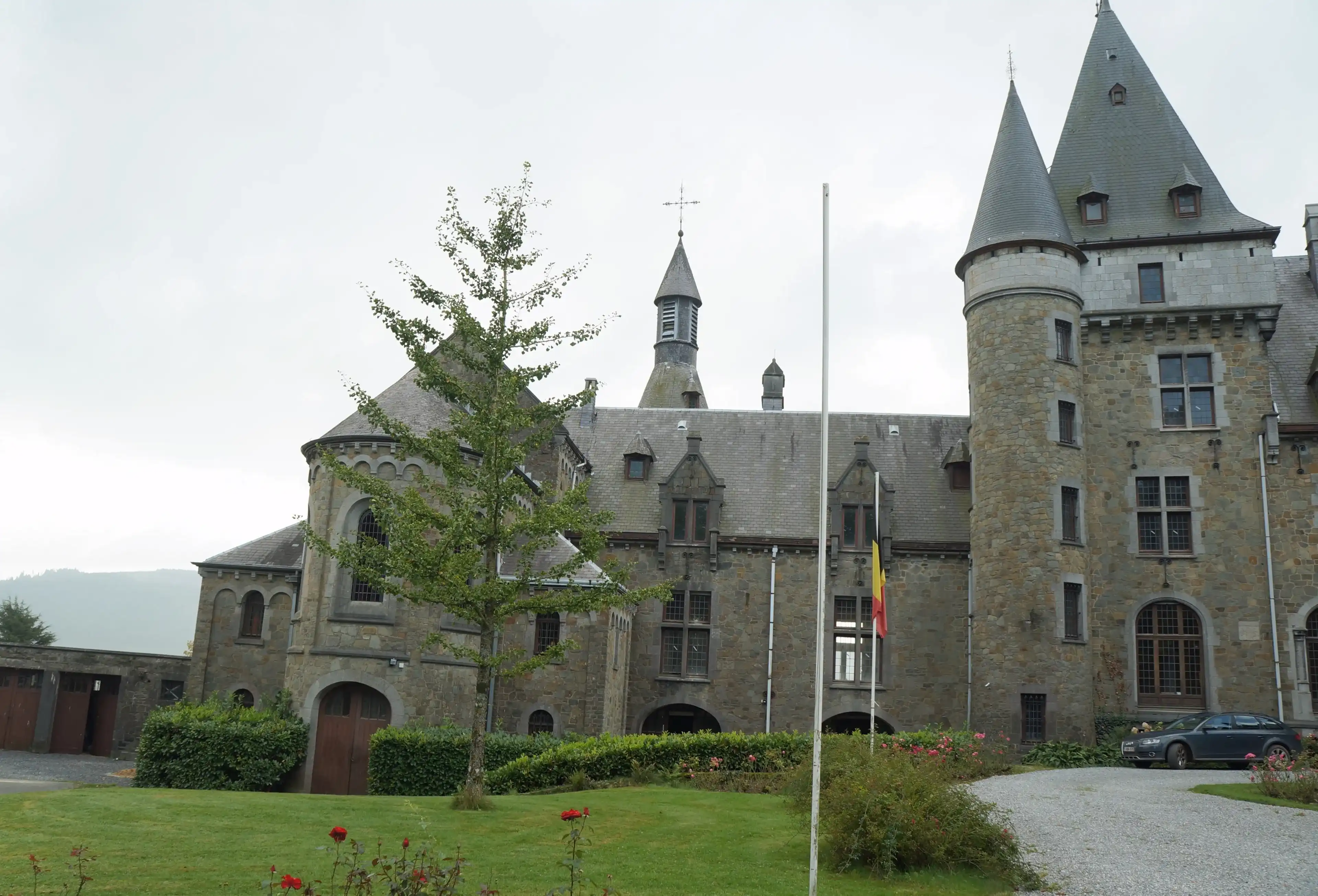 COMBLAIN-AU-PONT, BELGIUM - SEPTEMBER 26 - Beautiful medieval castle on September 26, 2015 near Comblain-au-Pont, Belgium
