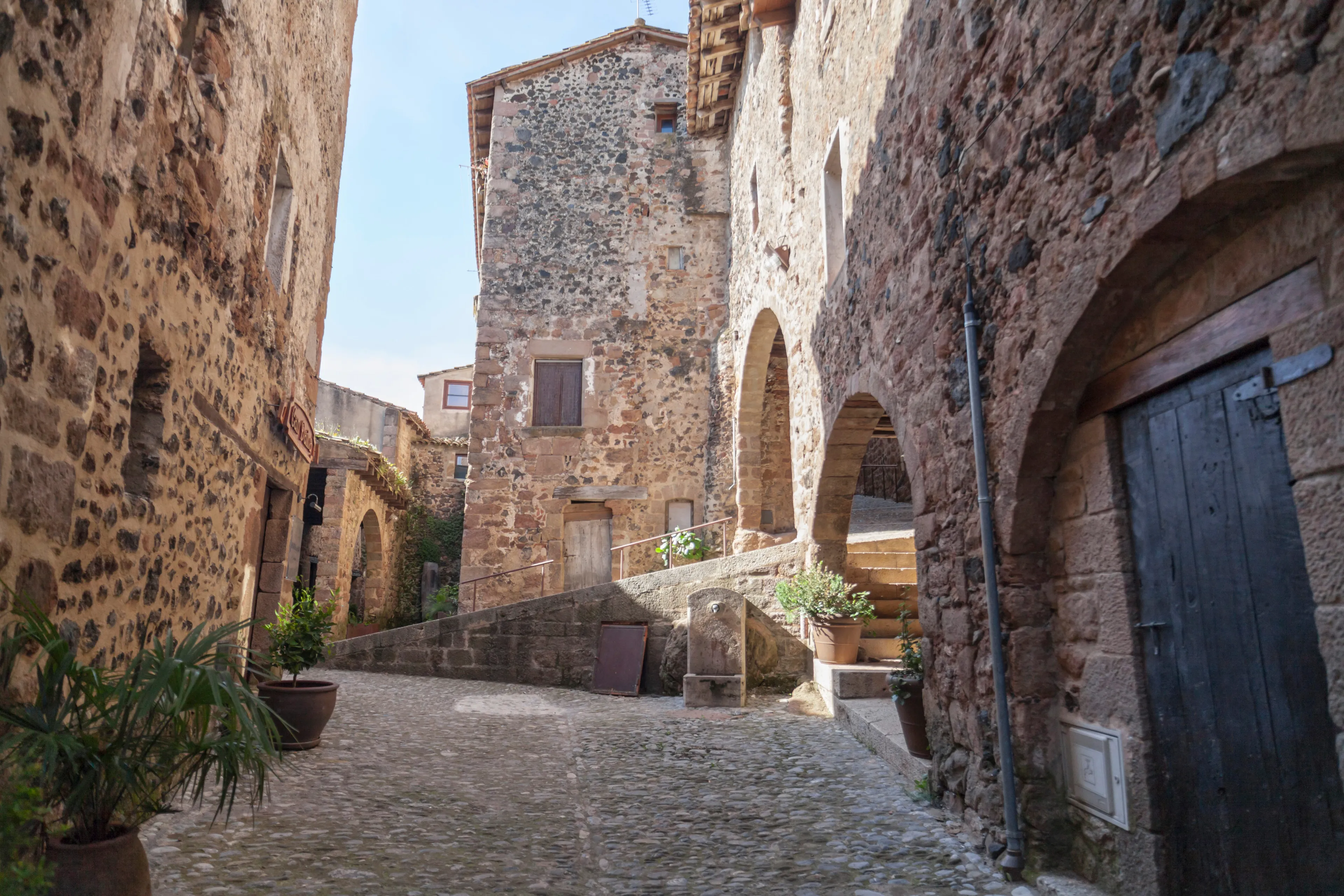 Best Santa Pau hotels. Cheap hotels in Santa Pau, Spain