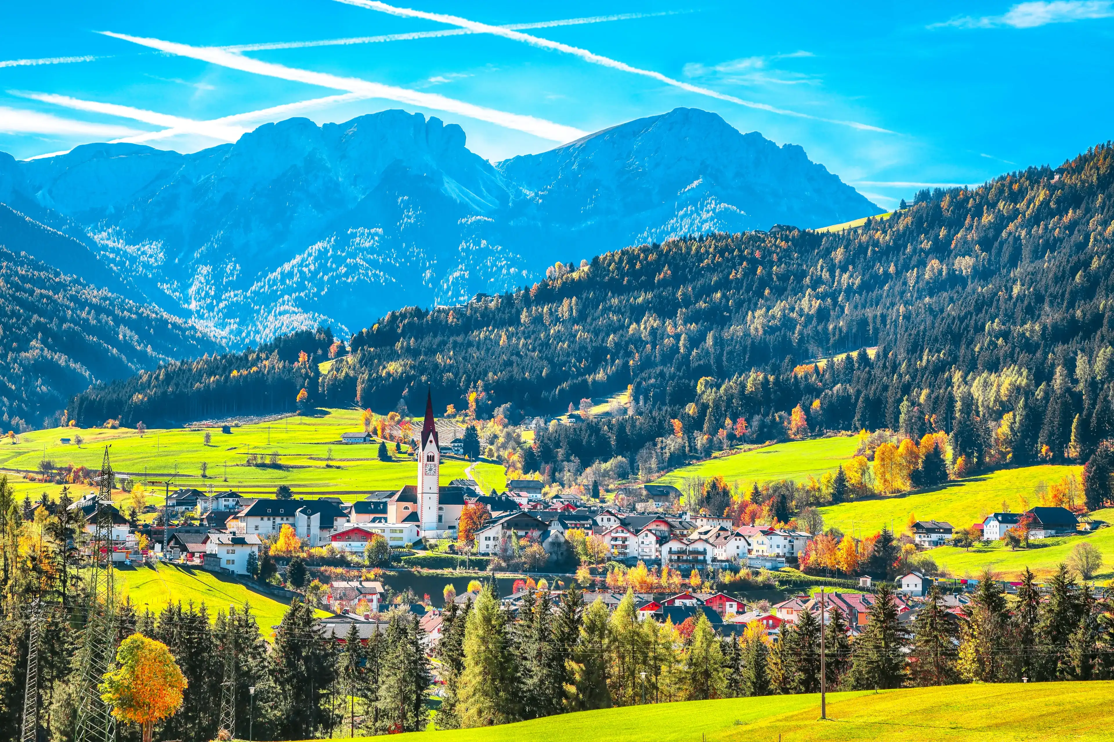 Scenic image of alpine village Valdaora di Sotto. Location: Valdaora di Sotto, Bolzano, South Tyrol, Italy, Europe. Scenic image of alpine village Valdaora di Sotto. Location: Valdaora di Sotto, Bolzano, South Tyrol, Italy, Europe.