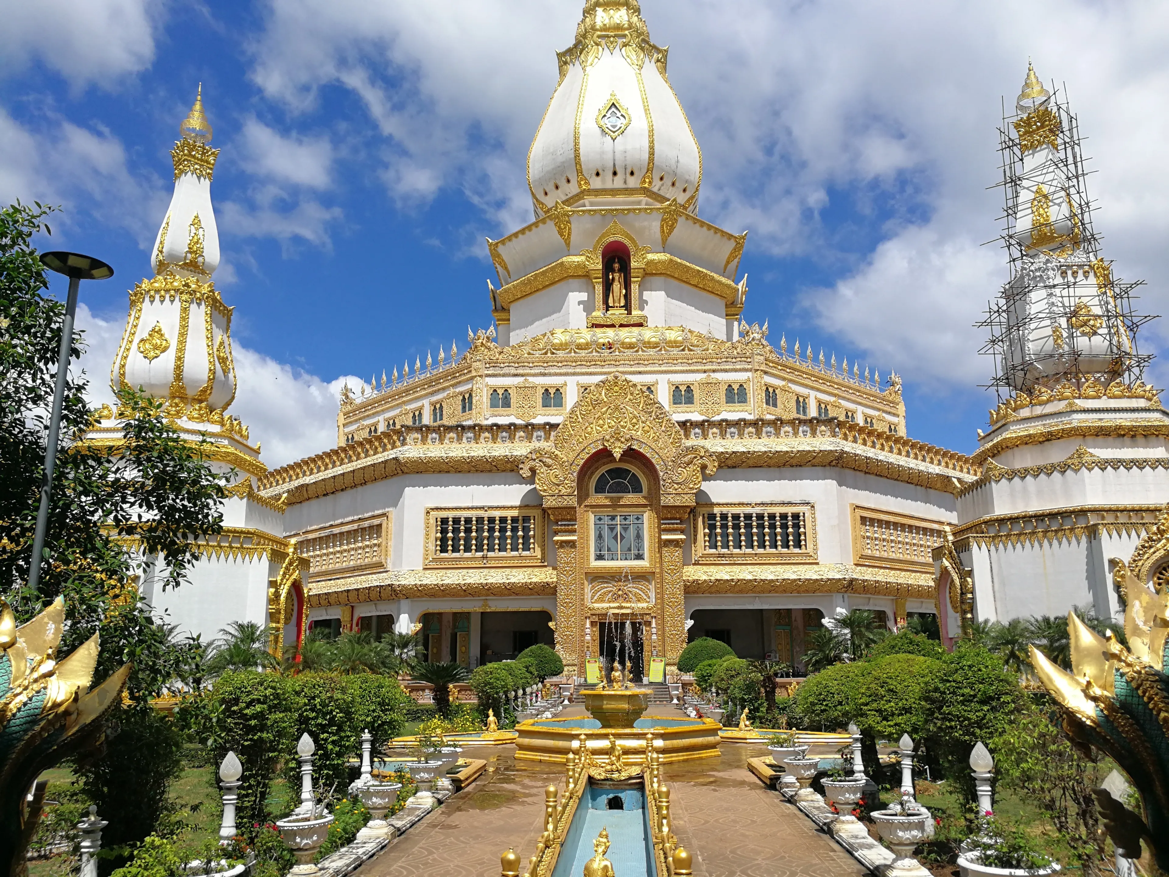 Buddhist Temple "Phra Maha Chedi Chai Mongkhon" in Roi Et, Thailand