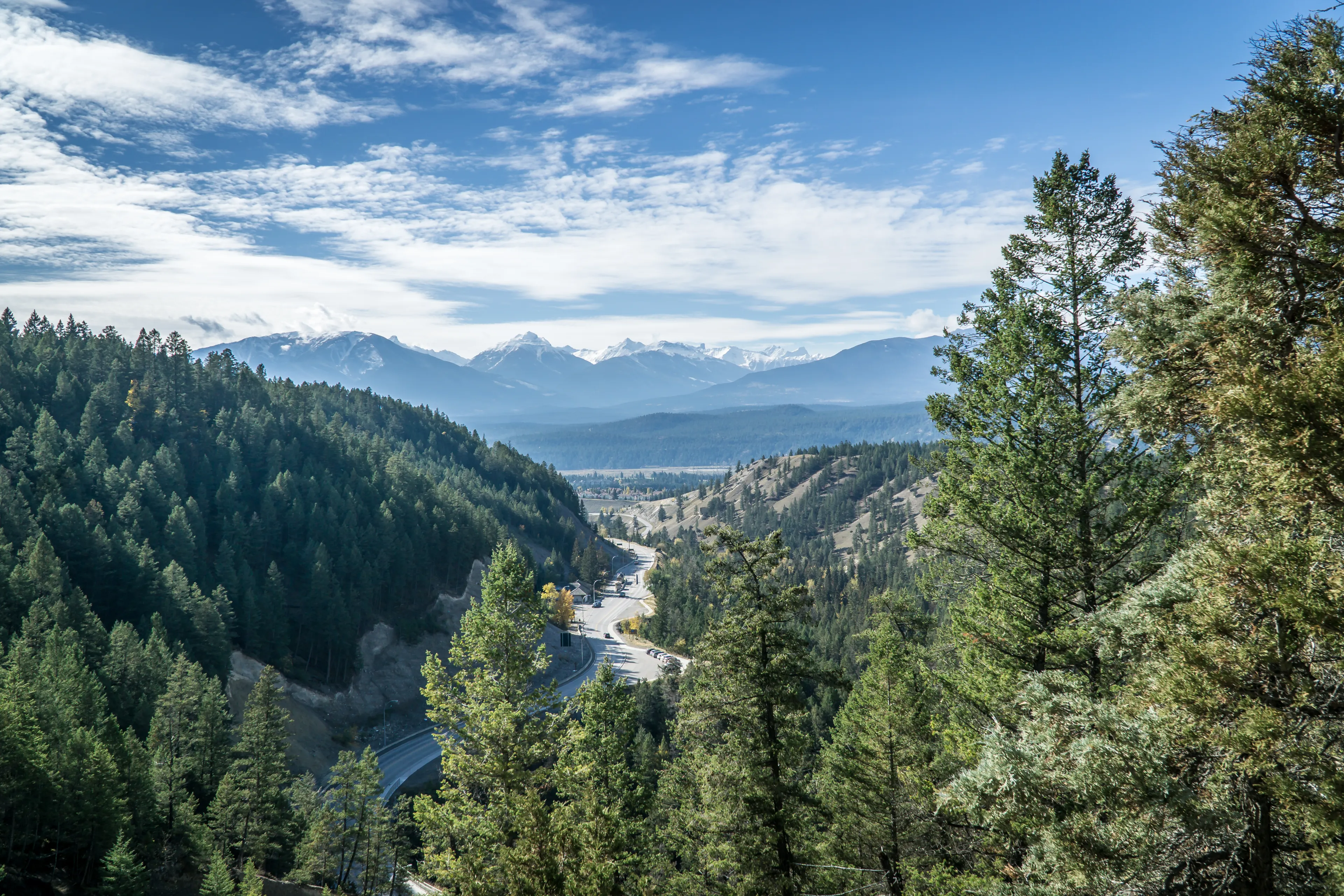 Best Radium Hot Springs hotels. Cheap hotels in Radium Hot Springs, British Columbia, Canada