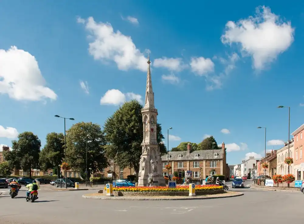 Banbury, United Kingdom - August 29, 2016: Famous cross and statue of Fine Lady in Banbury, market town in Oxfordshire, England. Banbury, United Kingdom - August 29, 2016: Famous cross and statue of Fine Lady in Banbury, market town in Oxfordshire, England.