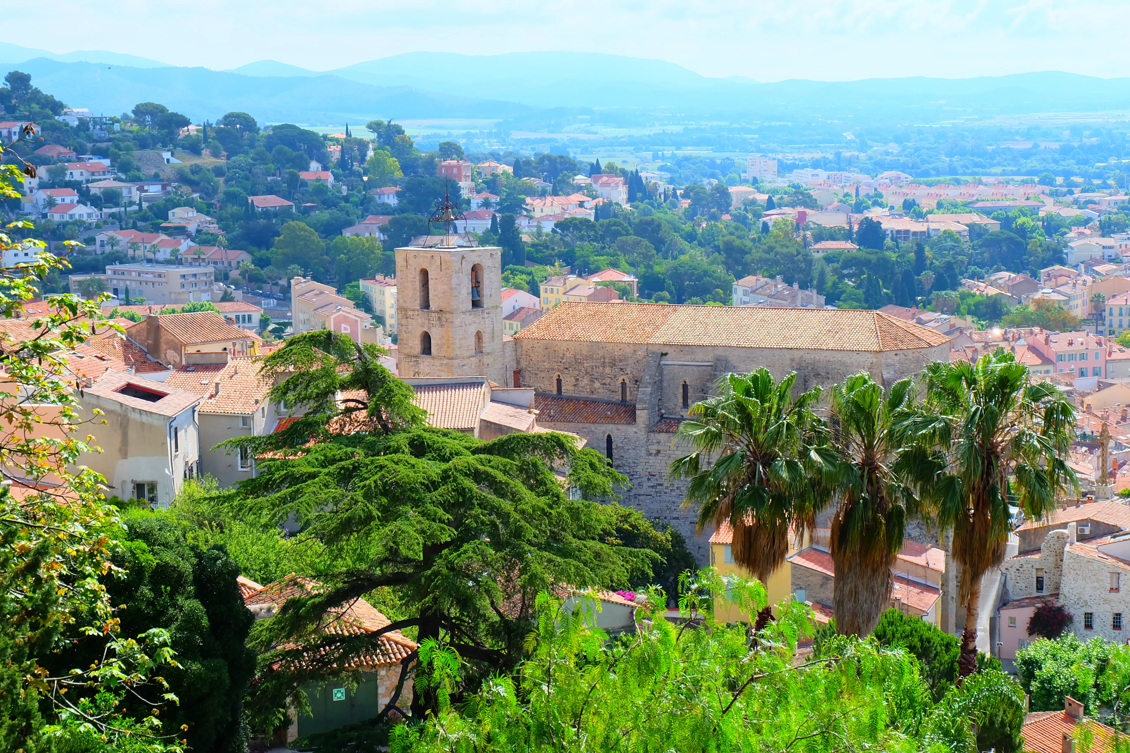 Best Hyères hotels. Cheap hotels in Hyères, France