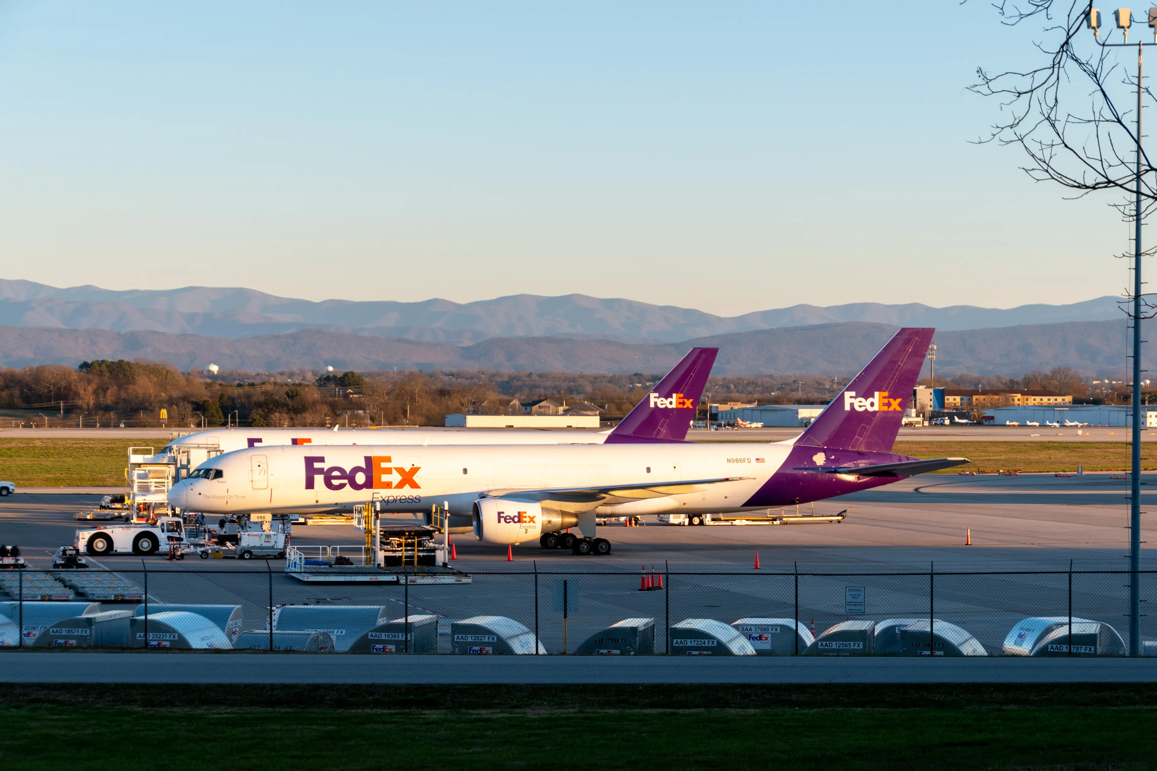 Best Alcoa hotels. Cheap hotels in Alcoa, Tennessee, United States