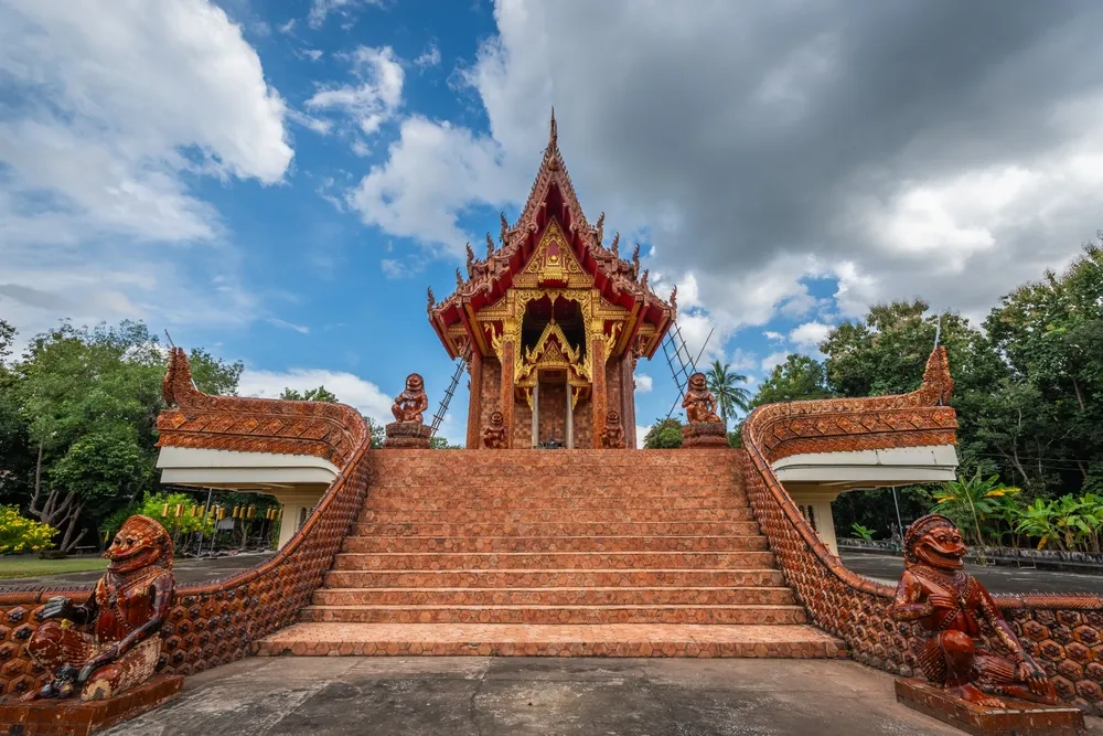 Wat Phu Khao Kaeo, Ubon Ratchathani, Thailand