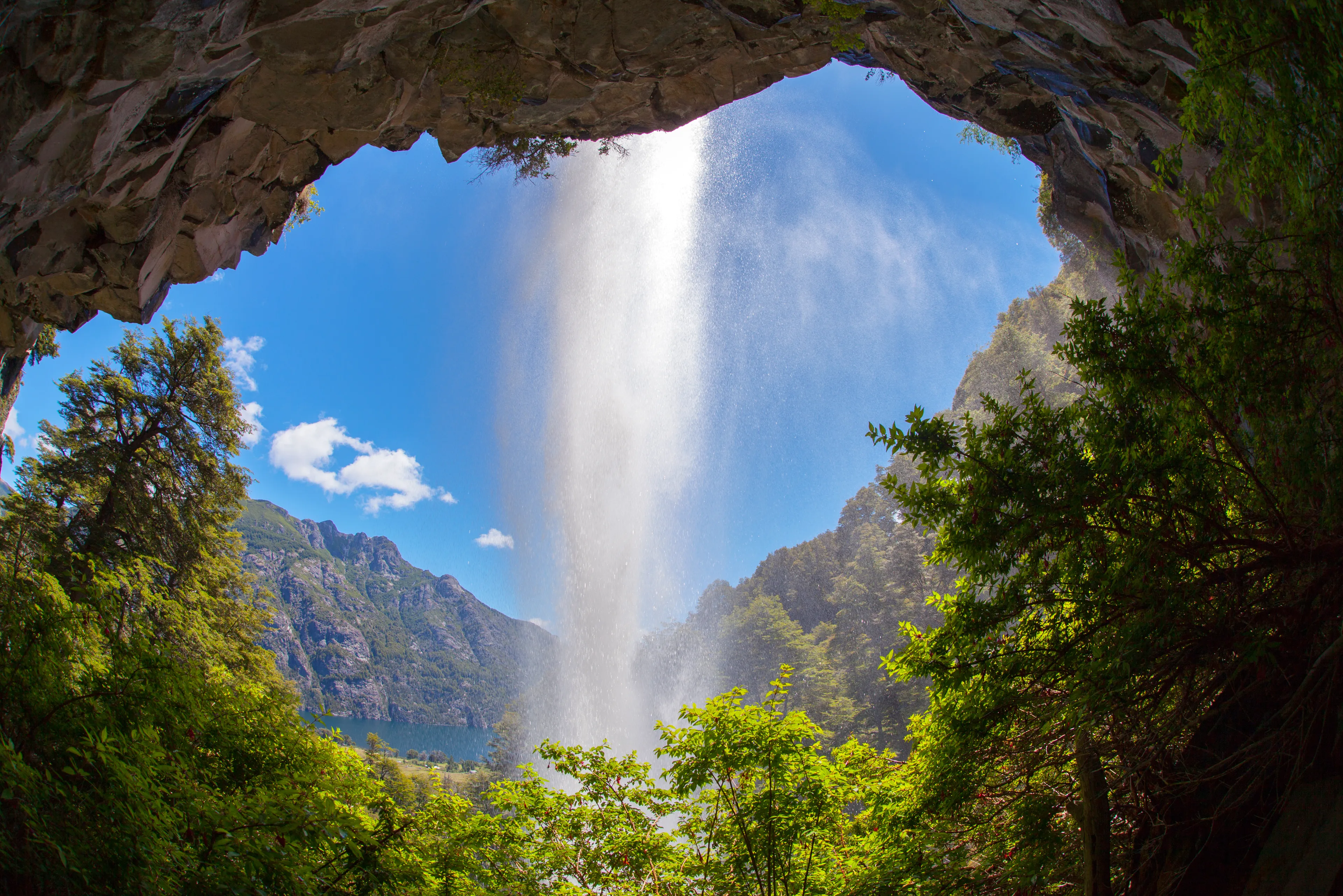 Waterfall Saltillo, national park Lanin, San Martin de los Anes, Neuquen, Patagonia, Argentina