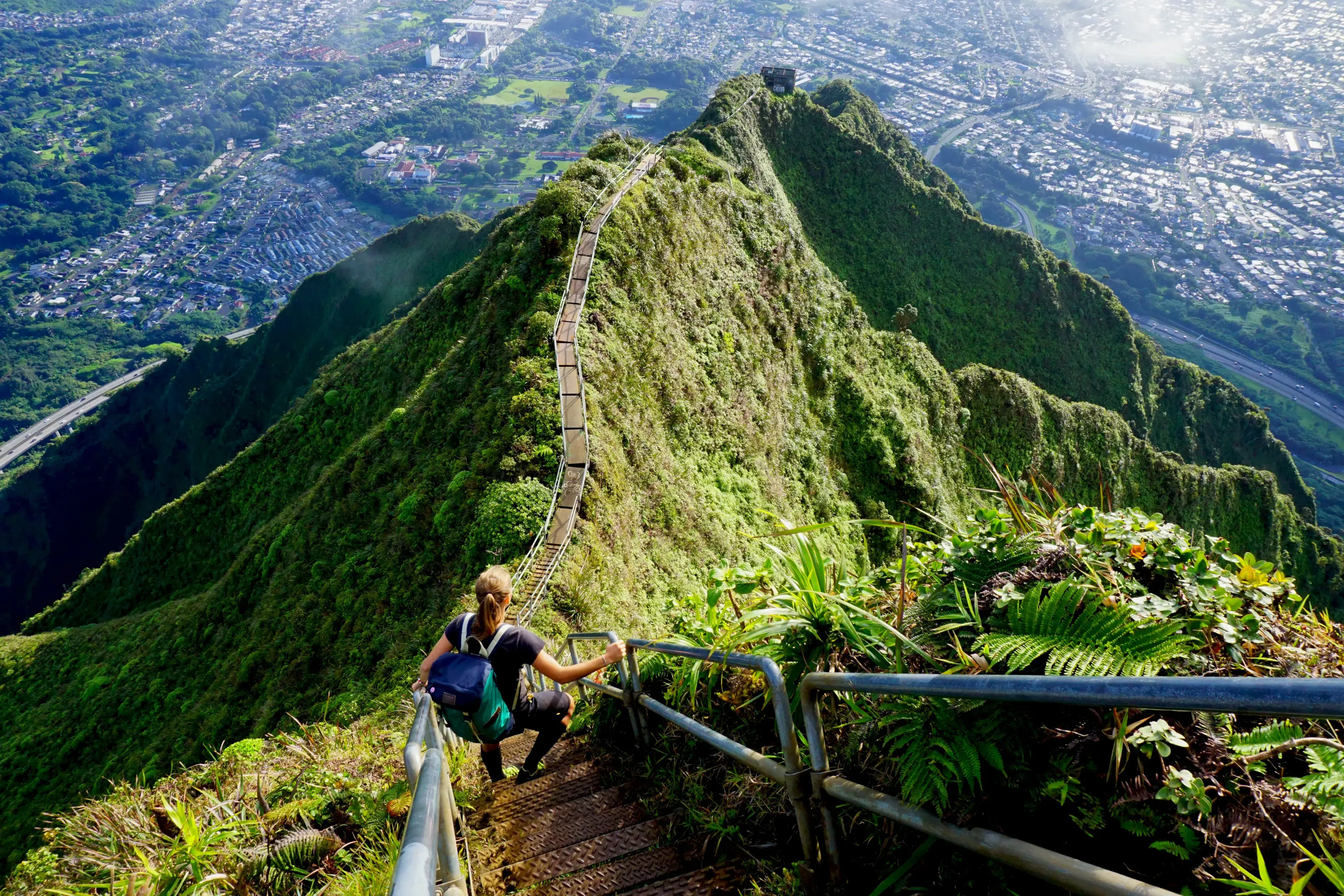 Stairway to Heaven, Haiku Stairs, Hawaii, Oahu, USA Stairway to Heaven, Haiku Stairs, Hawaii, Oahu, USA