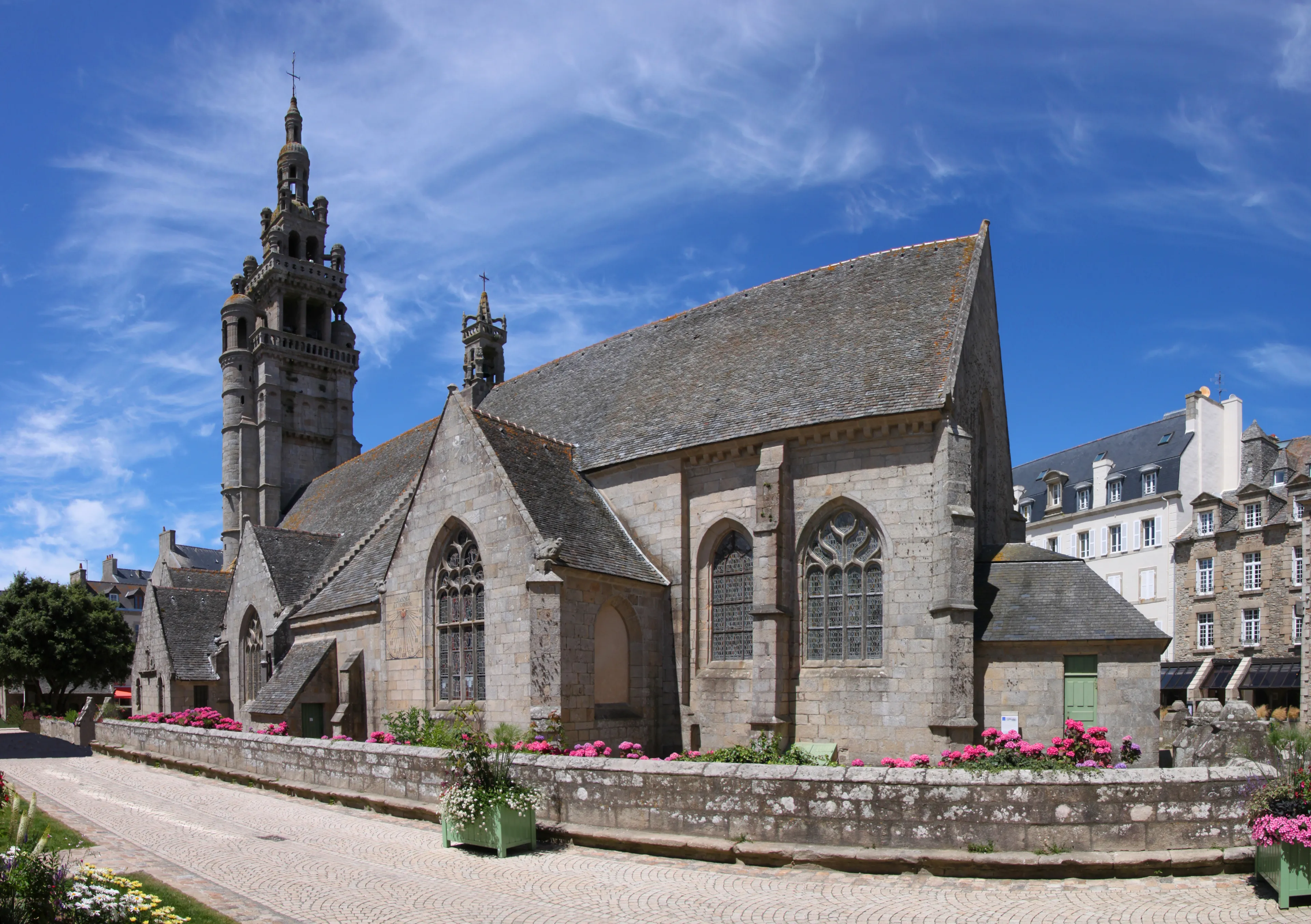 Best Roscoff hotels. Cheap hotels in Roscoff, France