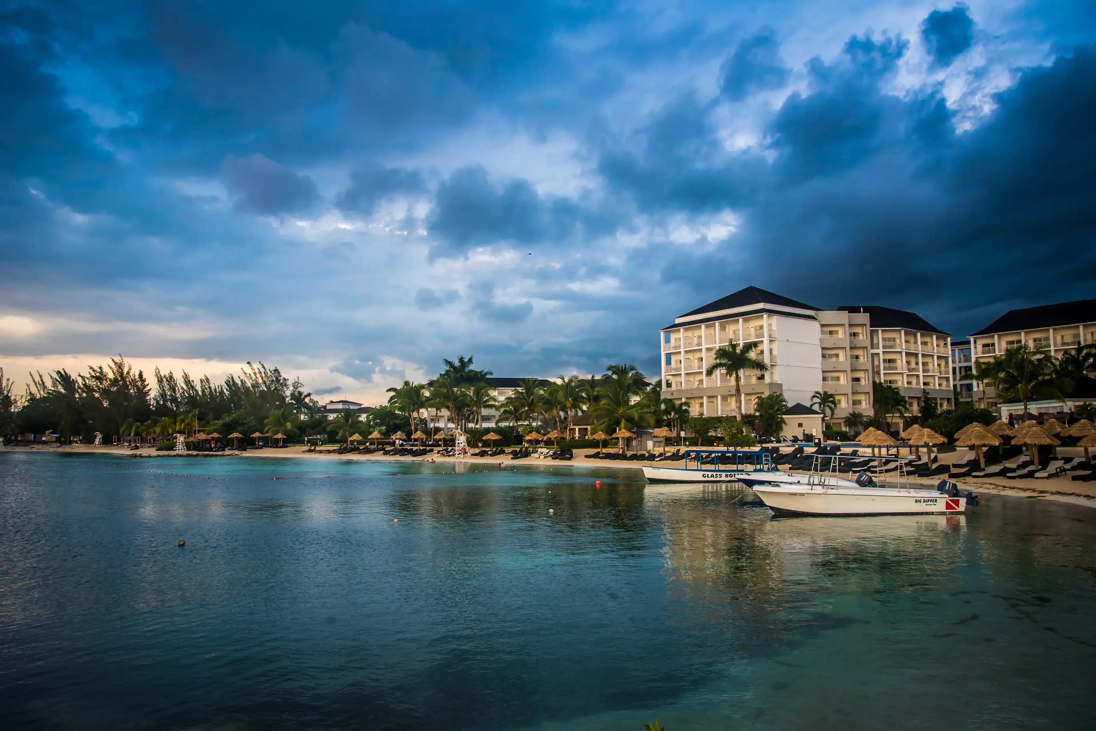 Best Montego Bay hotels. Cheap hotels in Montego Bay, Jamaica