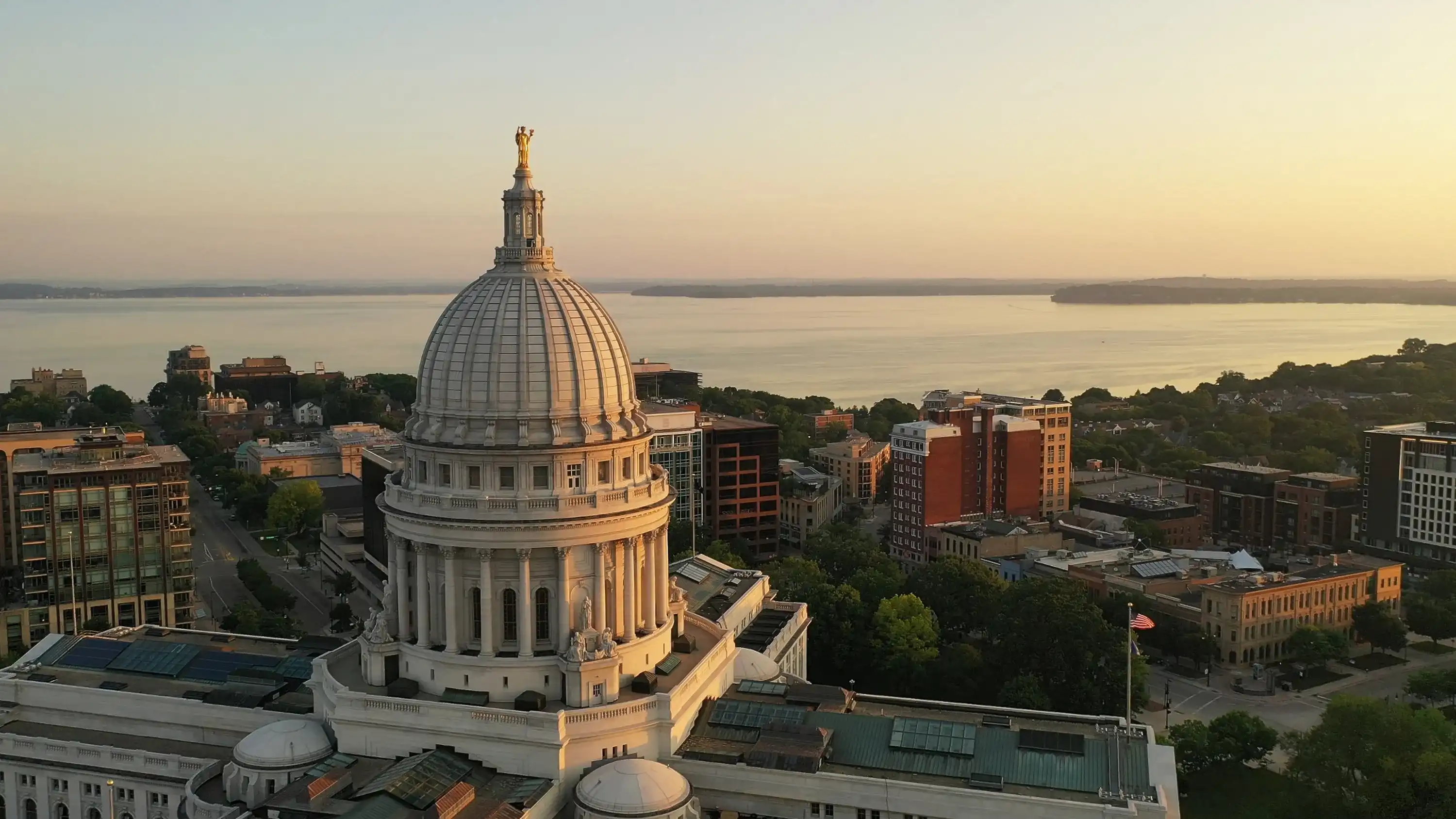 Best Madison hotels. Cheap hotels in Madison, Wisconsin, United States
