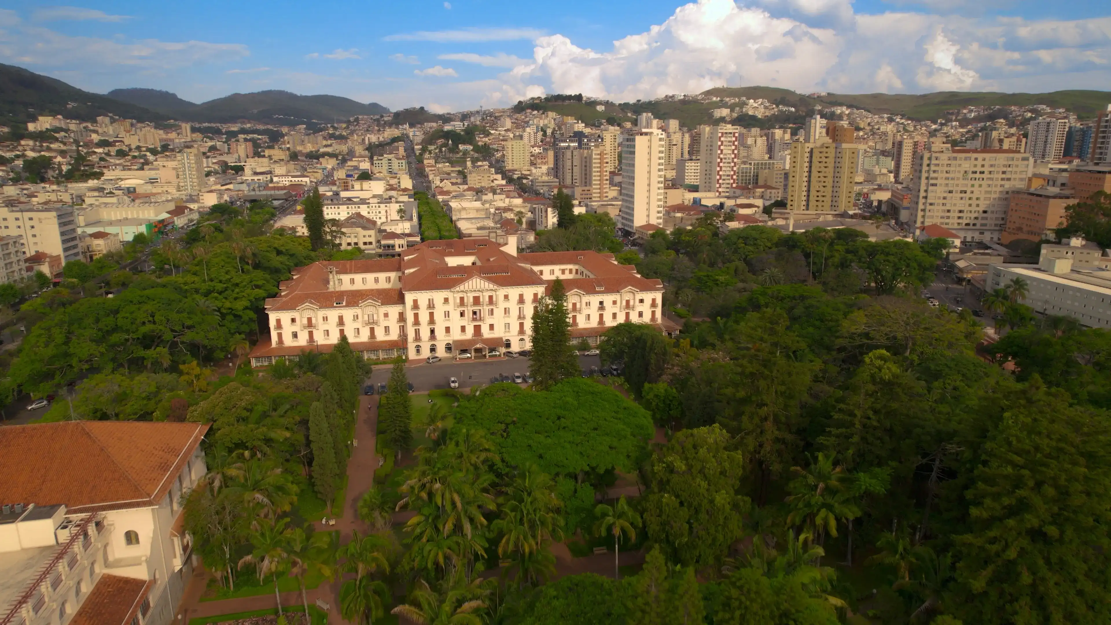Palace hotel in Poços de Caldas square Palace hotel in Poços de Caldas square