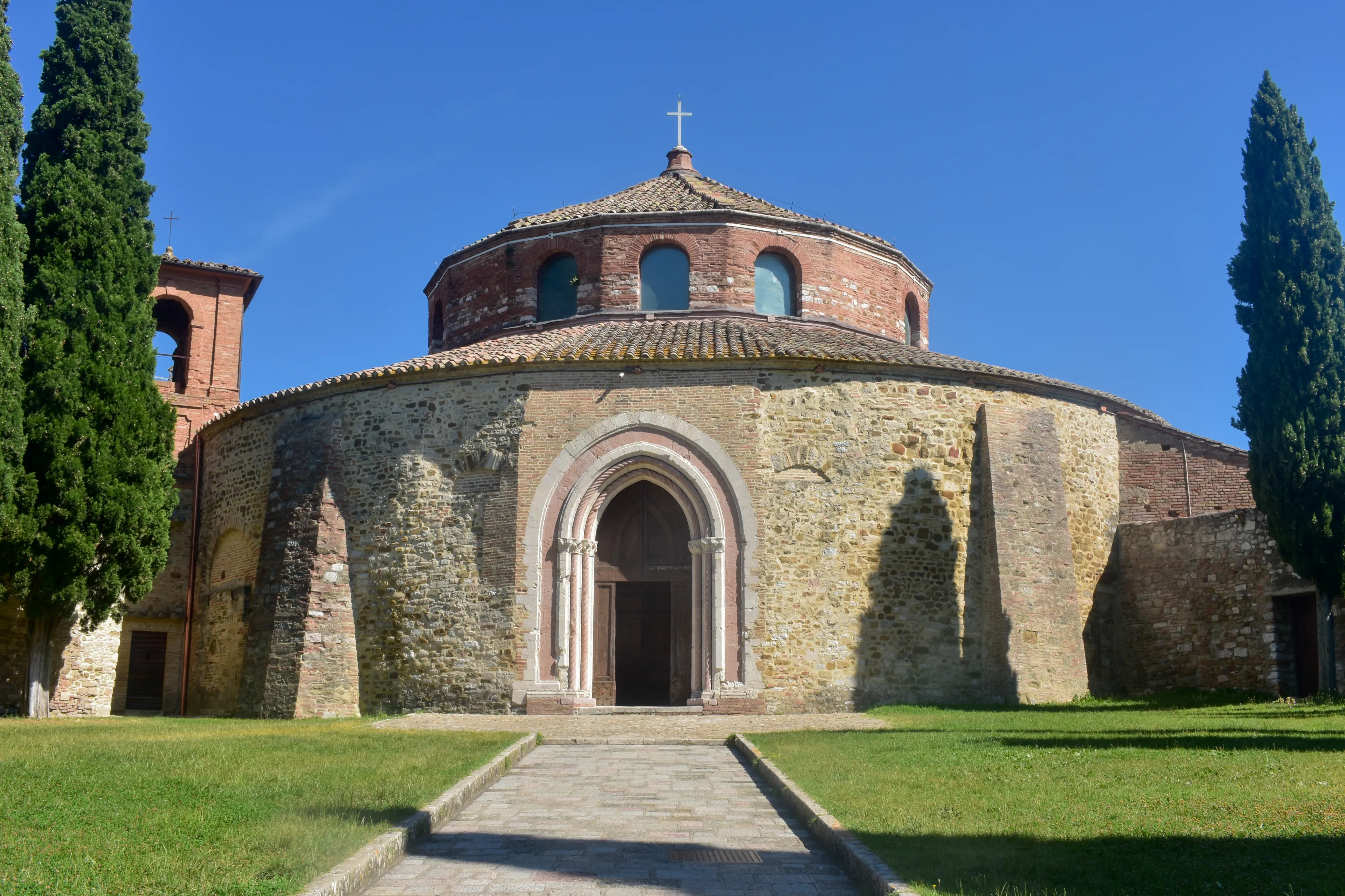 Best San Michele hotels. Cheap hotels in San Michele, Italy