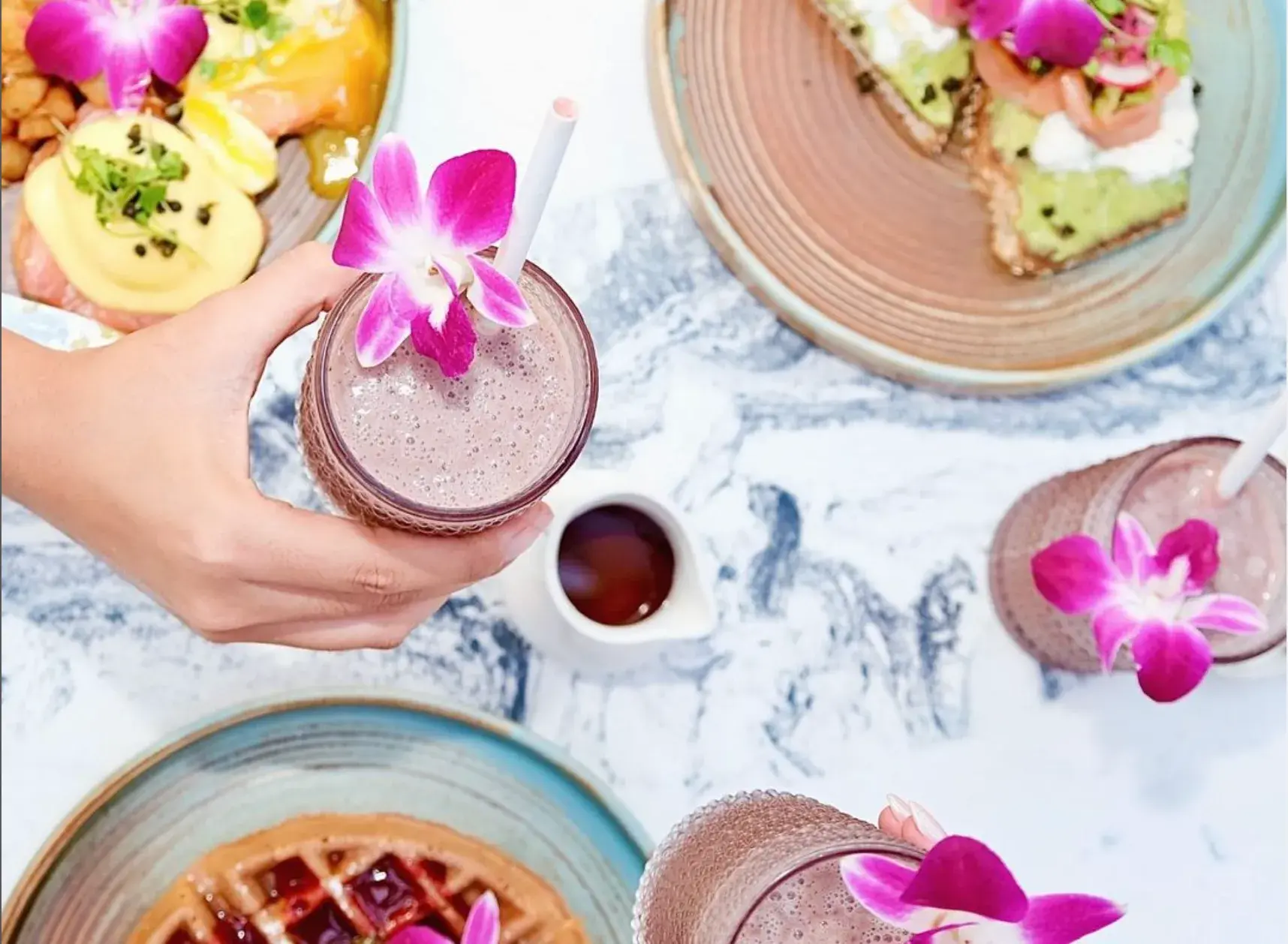 Sunny Side Café and Bakery Official Instagram Sunny Side Café and Bakery Official Instagram