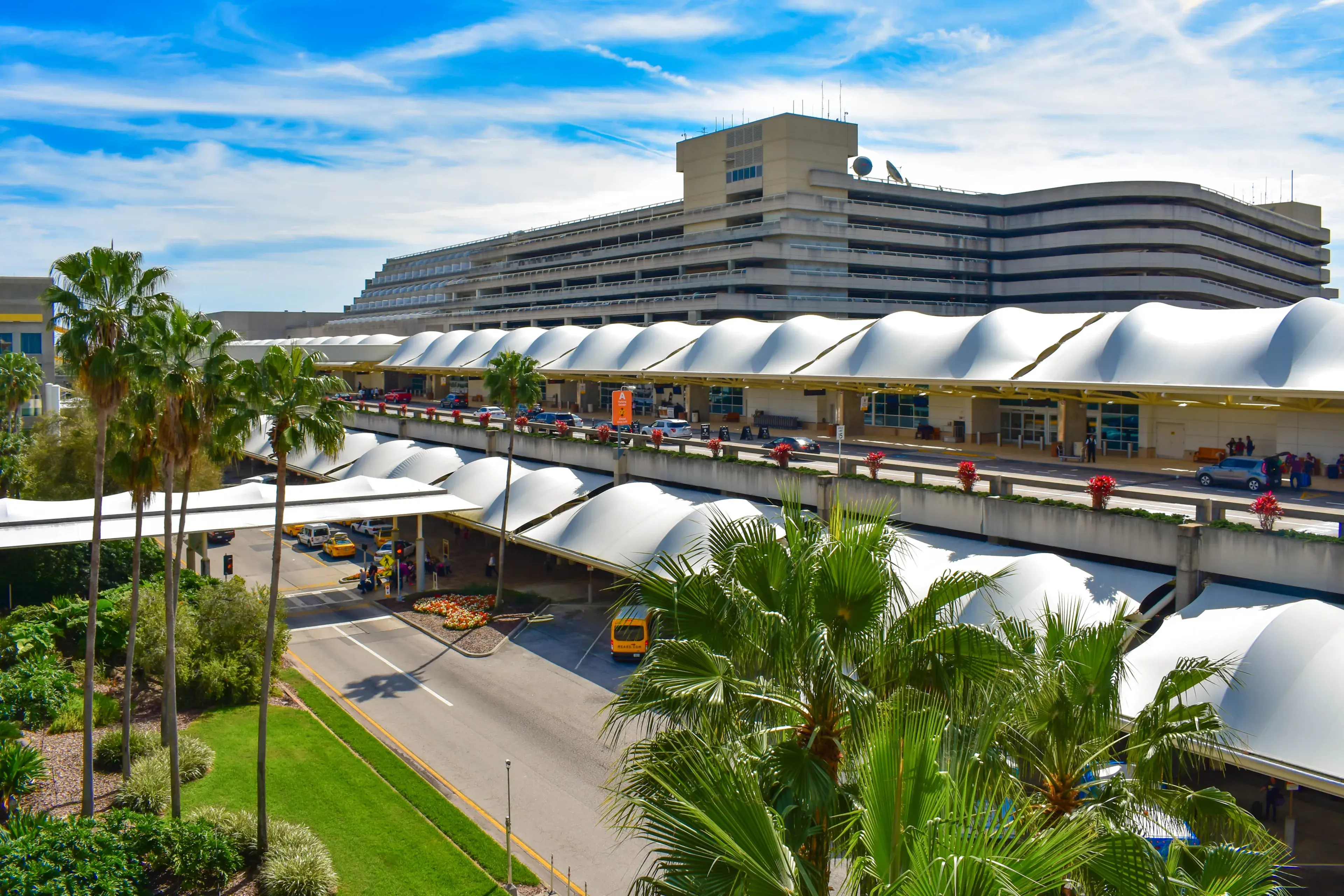 Orlando, Florida. March 01, 2019. Panoramic view of Terminal A , Parking building A at Orlando International Airport (2) Orlando, Florida. March 01, 2019. Panoramic view of Terminal A , Parking building A at Orlando International Airport (2)