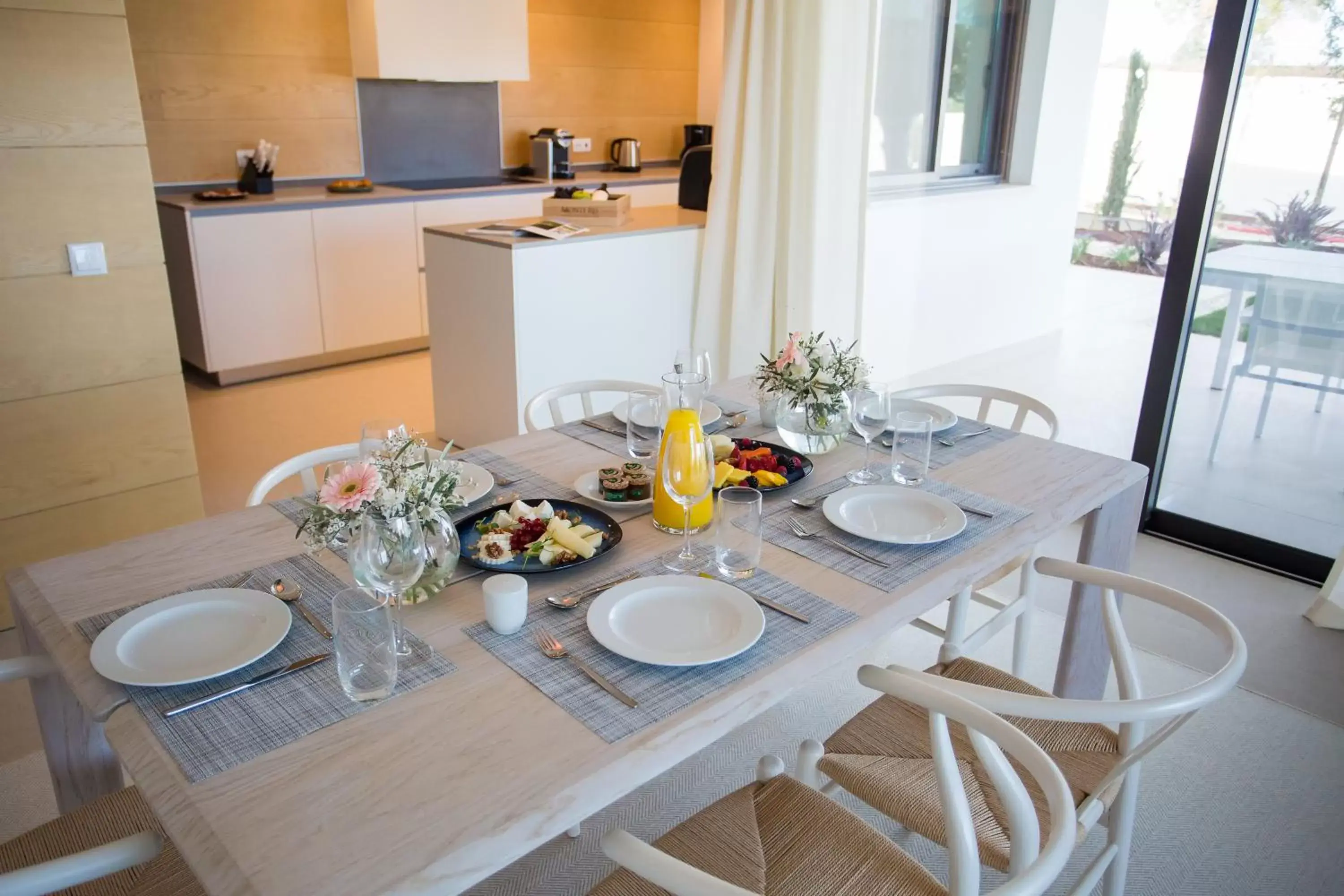 Living room, Dining Area in Monte Rei Golf & Country Club