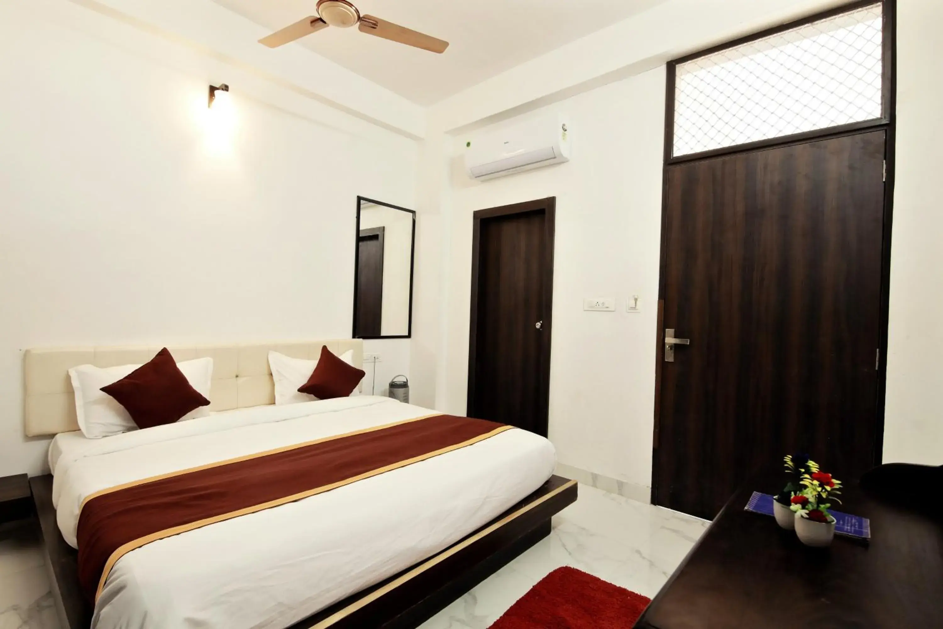 Bed in The Kanchangarh Resort