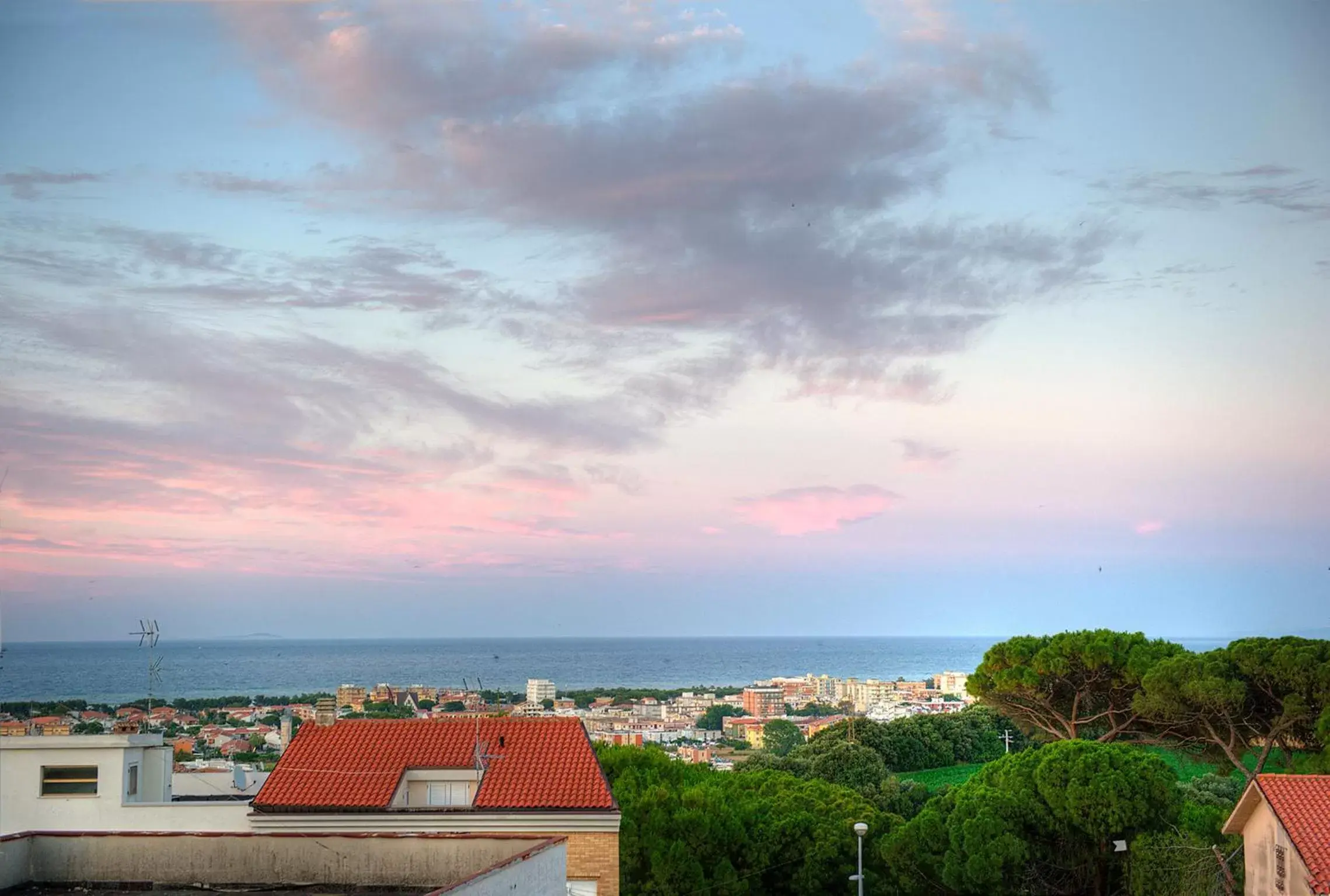 Sea view, City View in La Casa Del Nonno