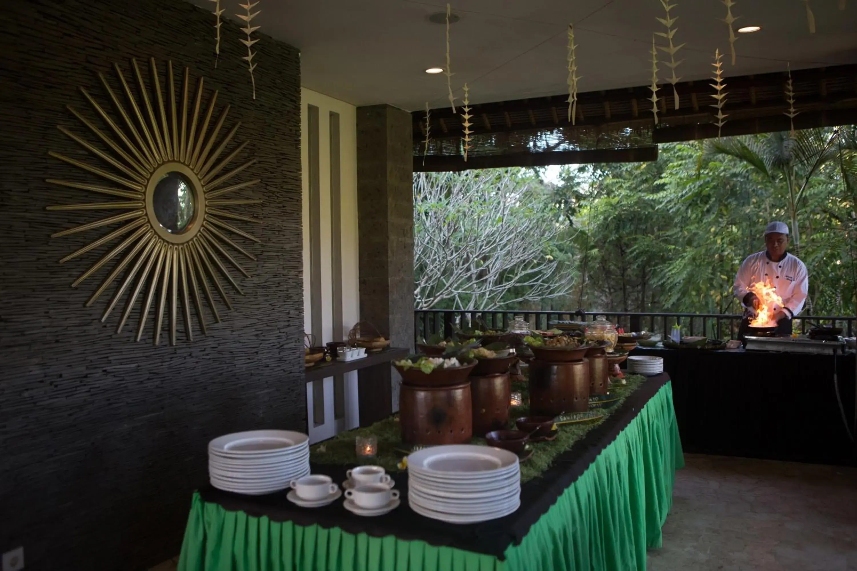 Restaurant/Places to Eat in Anahata Villas and Spa Resort