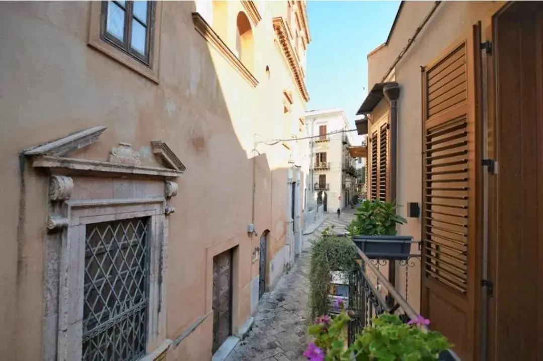Street view in San Francesco Rooms and Apartment with Terrace in Palermo