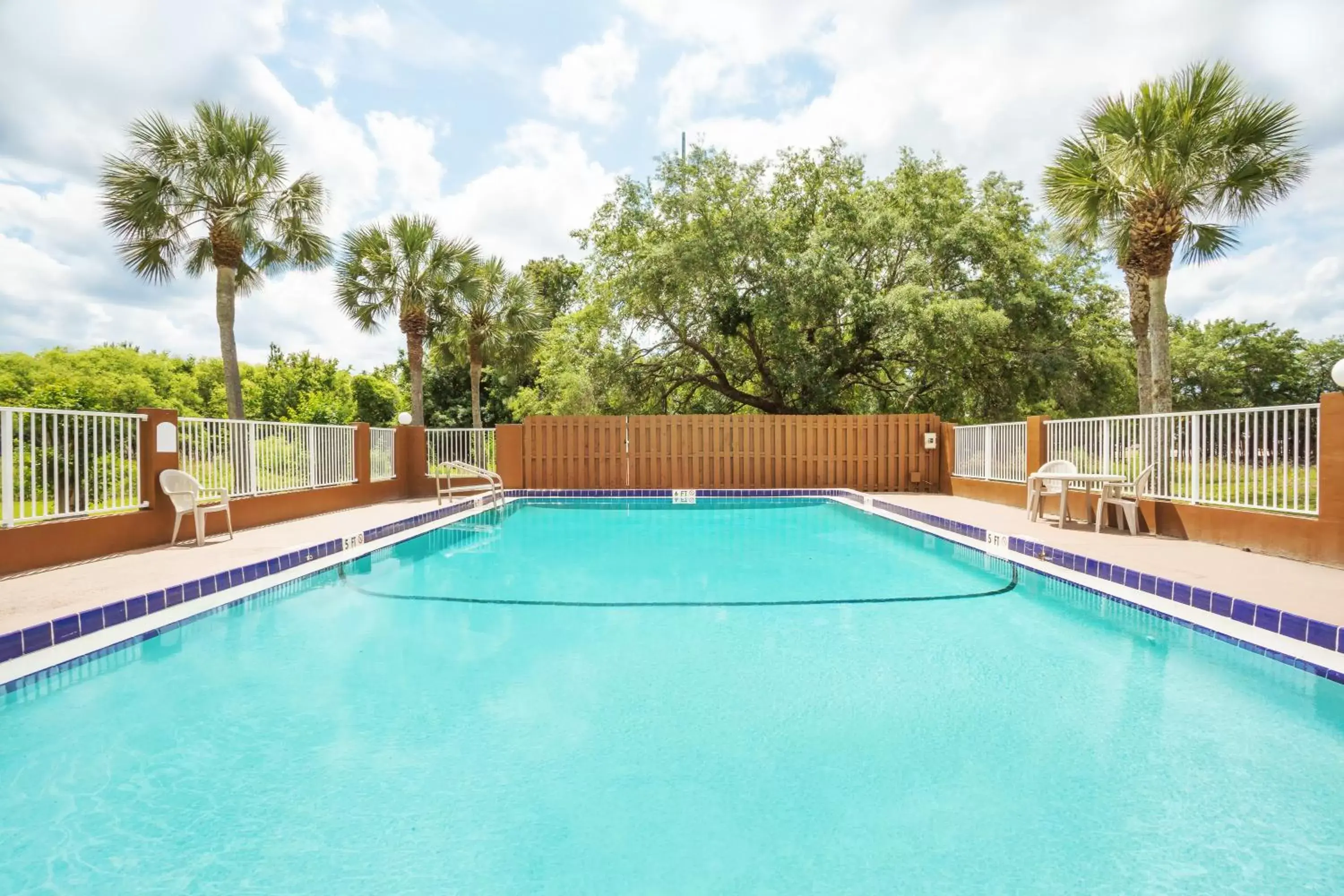 Swimming Pool in Super 8 by Wyndham St. Augustine