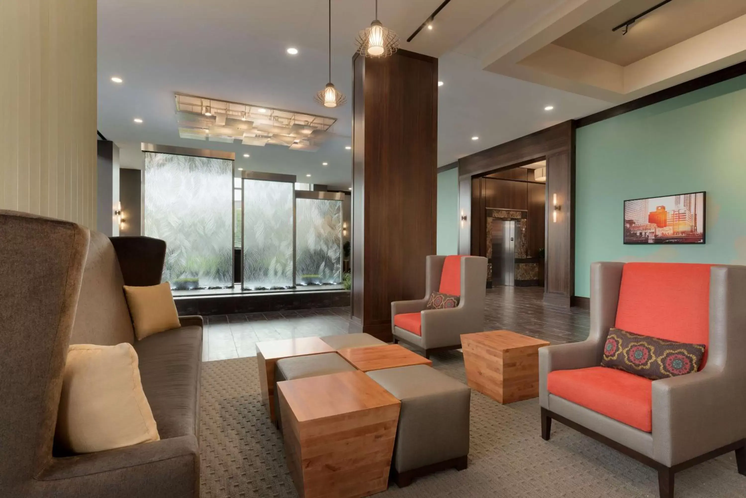 Lobby or reception, Seating Area in Embassy Suites by Hilton Chicago Naperville