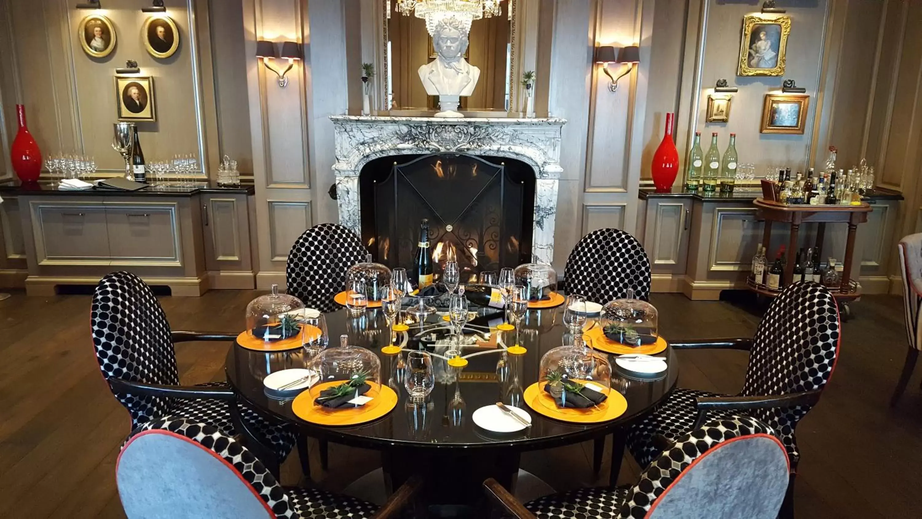 Restaurant/places to eat in Regent Berlin by IHG Restaurant/places to eat in Regent Berlin by IHG