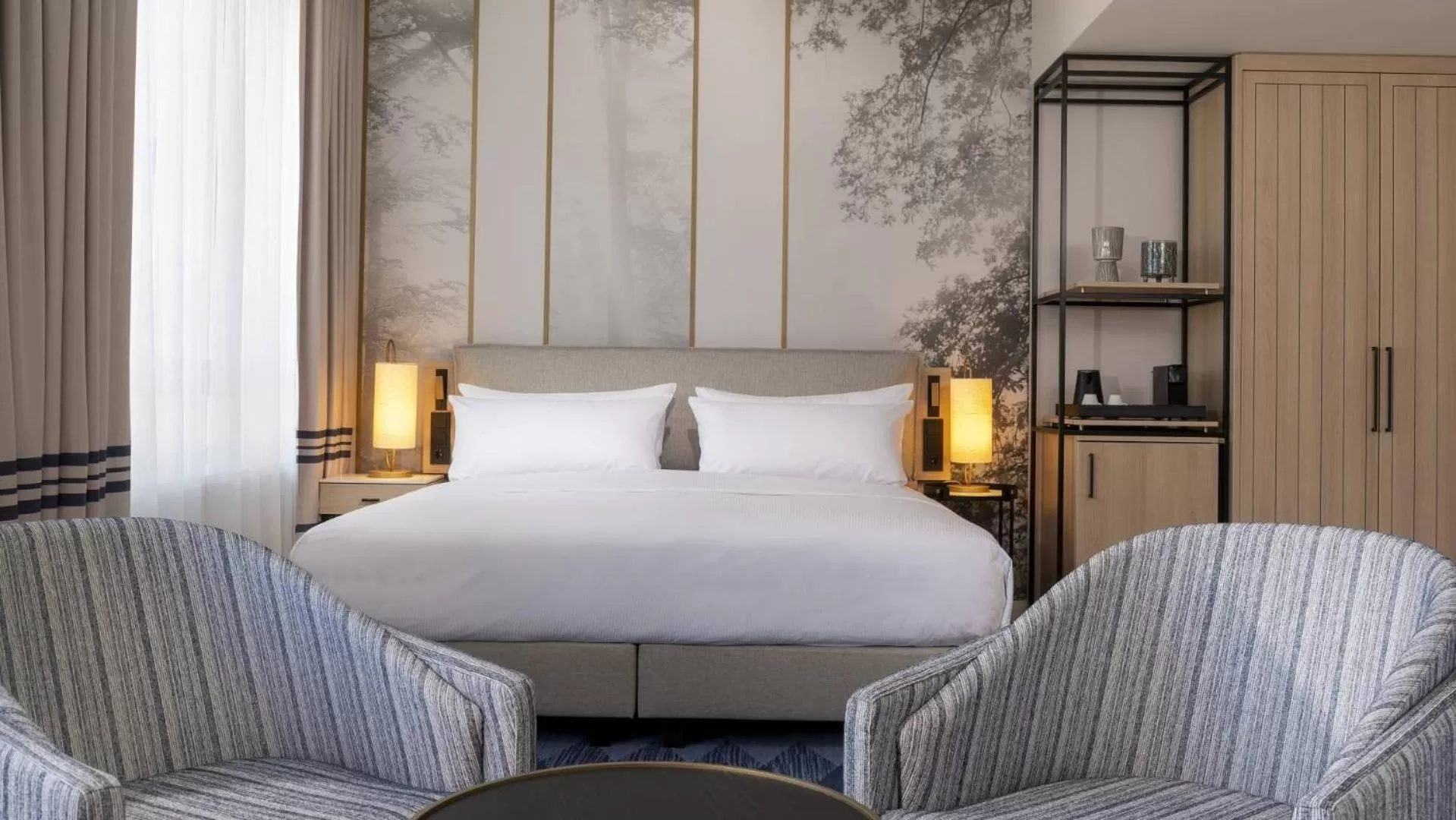 Bed in DoubleTree by Hilton Berlin Ku'damm