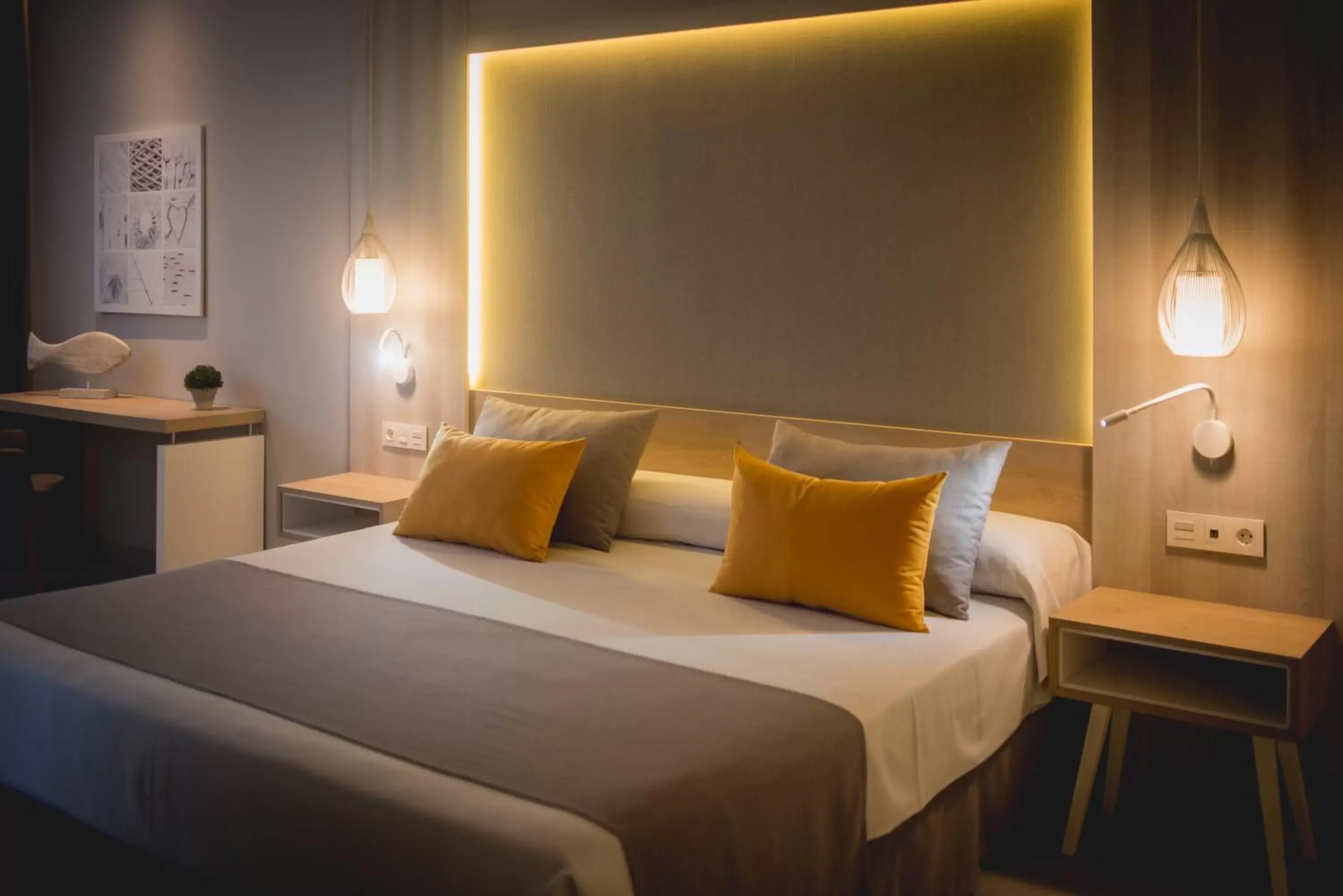 Junior Suite (1 Adult + 2 Children) in Bahia Principe Fantasia Tenerife - All Inclusive Junior Suite (1 Adult + 2 Children) in Bahia Principe Fantasia Tenerife - All Inclusive