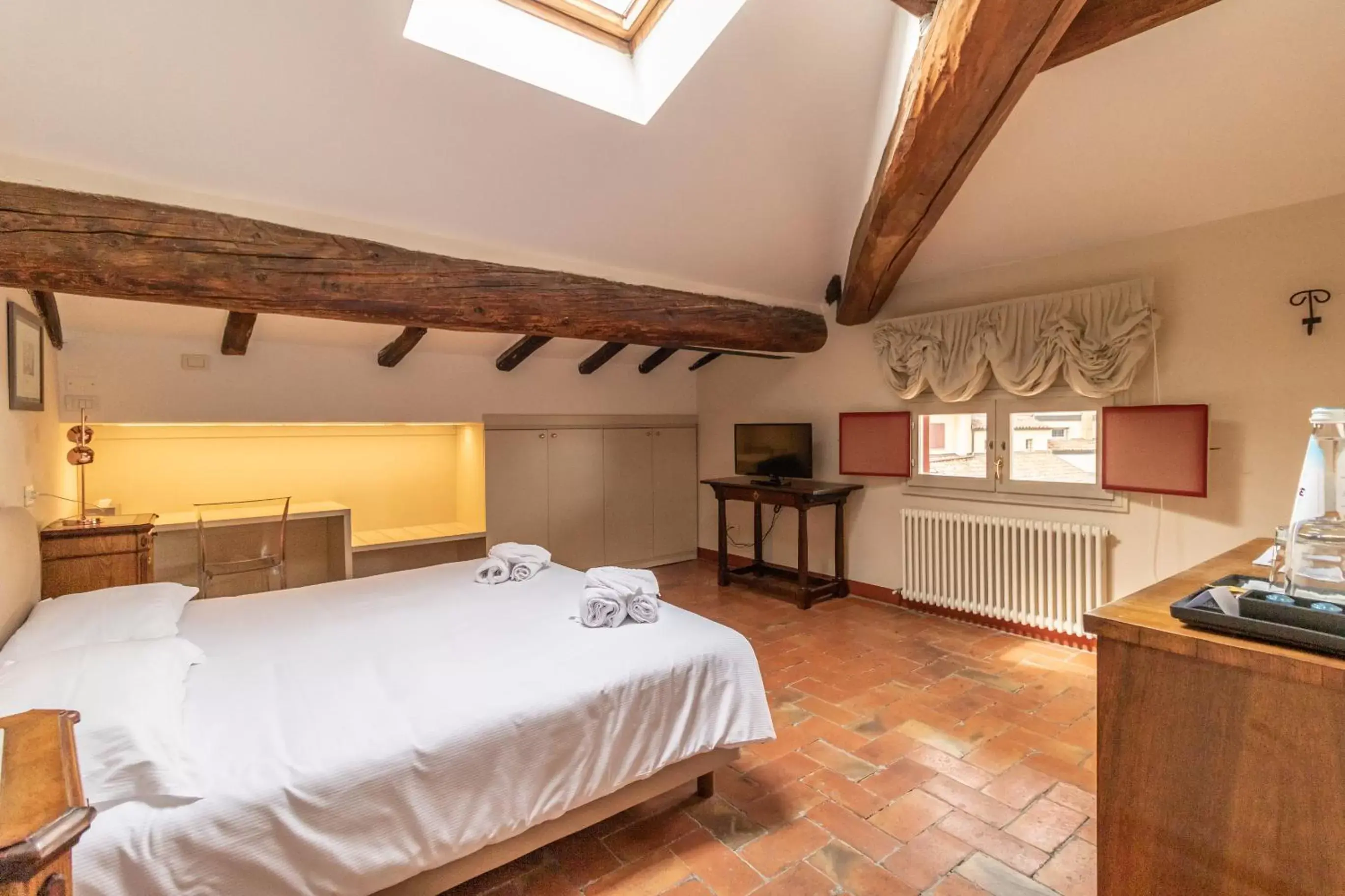 Bed in Casa Isolani - Santo Stefano