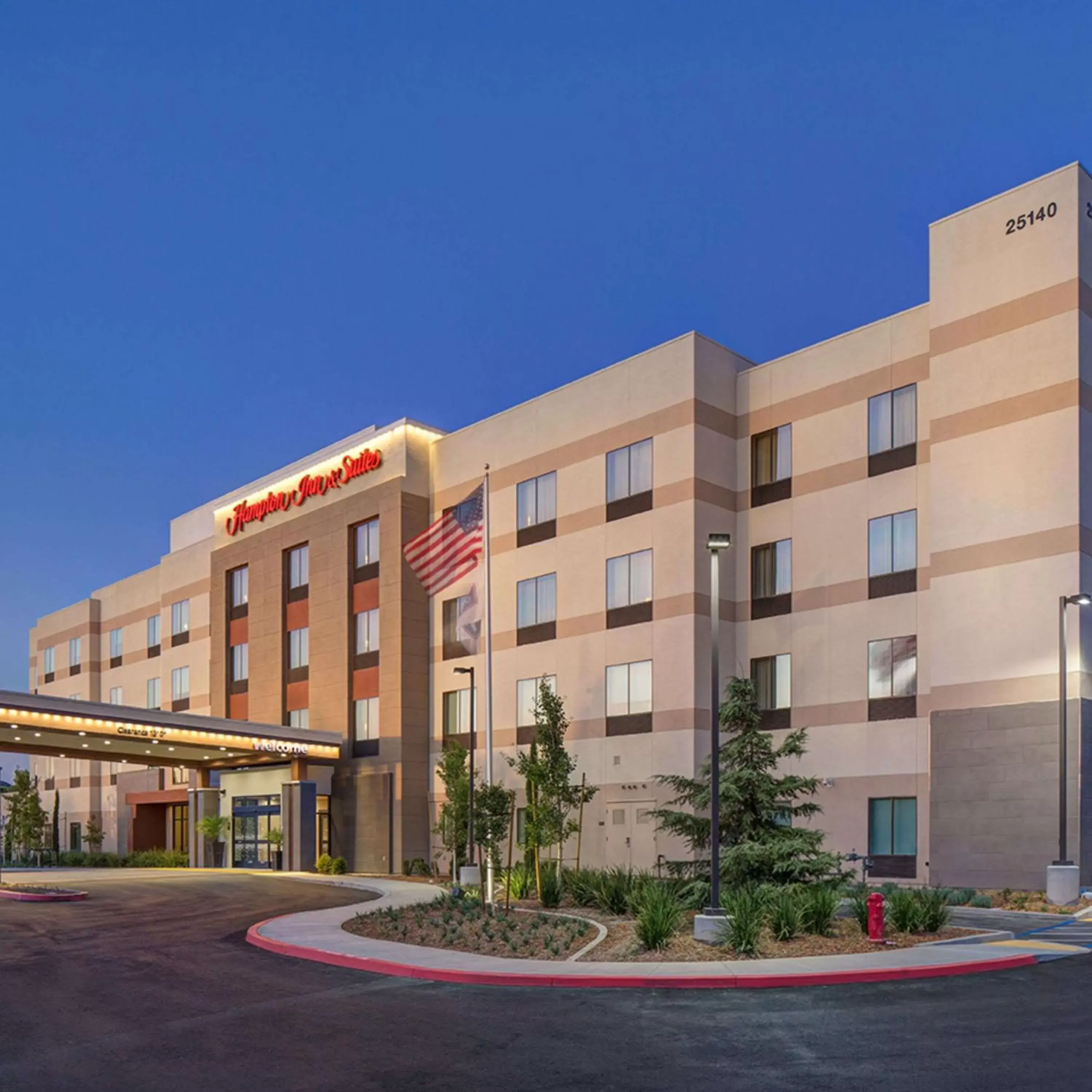 Property Building in Hampton Inn & Suites Murrieta