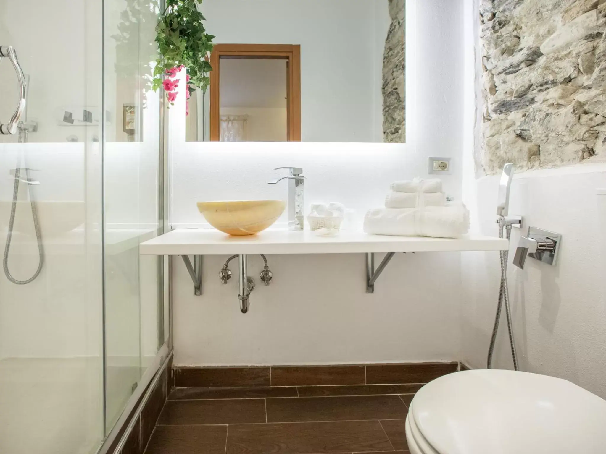 Bathroom in Hotel Marina