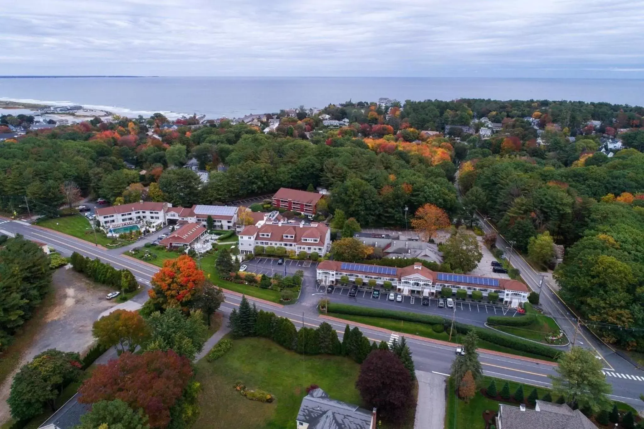 Bird's eye view, Bird's-eye View in Meadowmere Resort