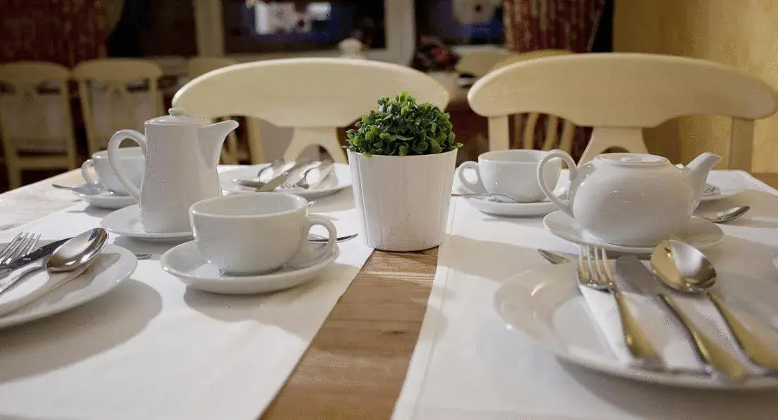 Restaurant/places to eat in Buchholz Downtown Hotel Restaurant/places to eat in Buchholz Downtown Hotel