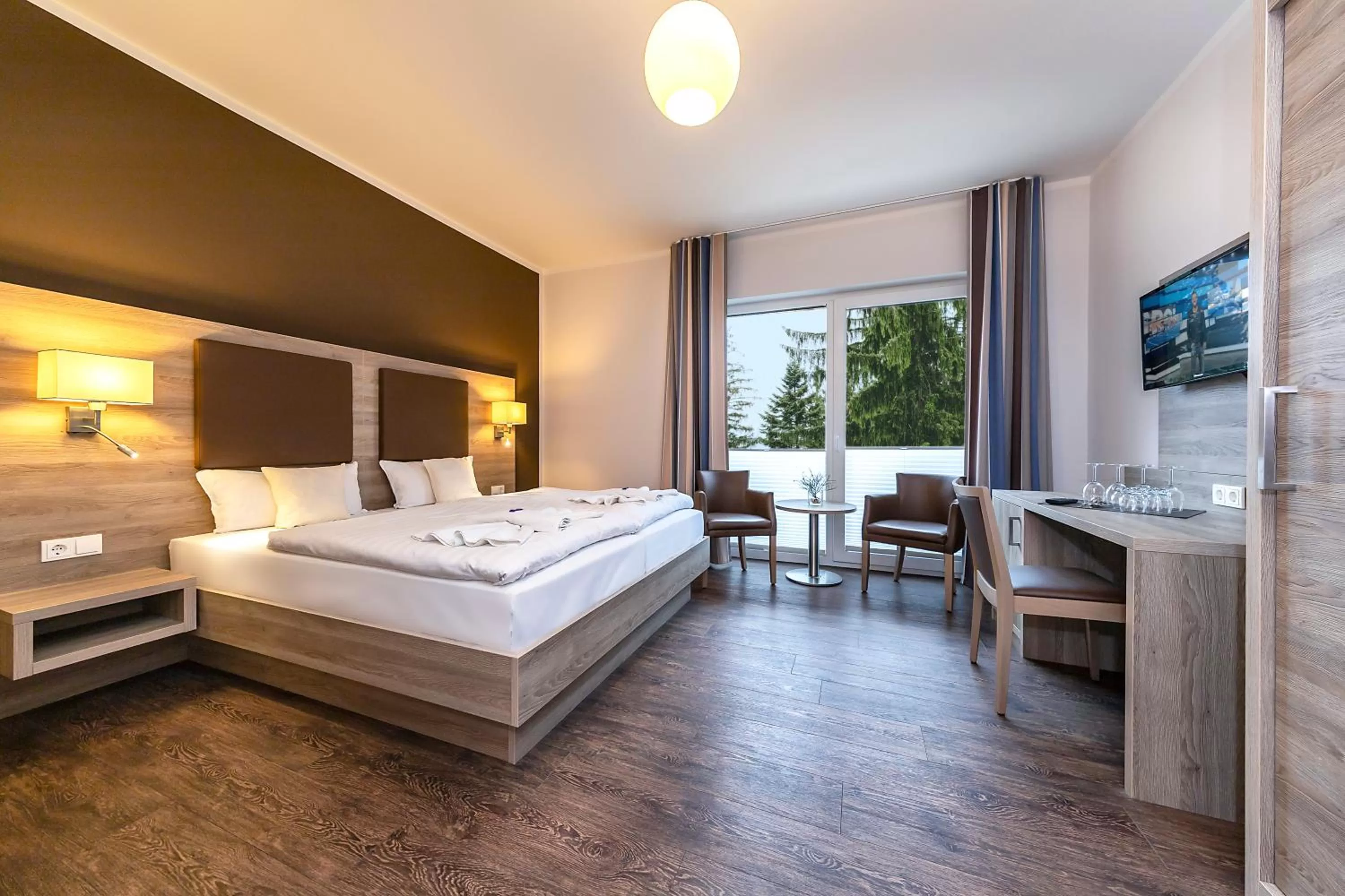 Photo of the whole room, Bed in Hotel zur Ostsee