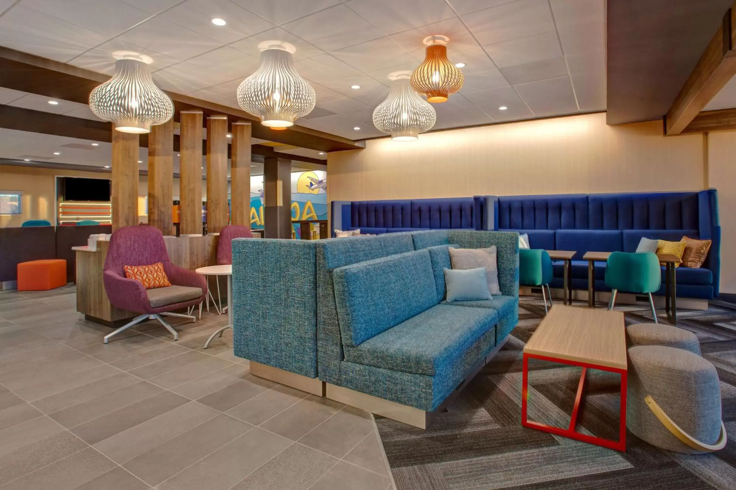 Lobby or reception, Lounge/Bar in Tru By Hilton Alcoa Knoxville Airport, Tn