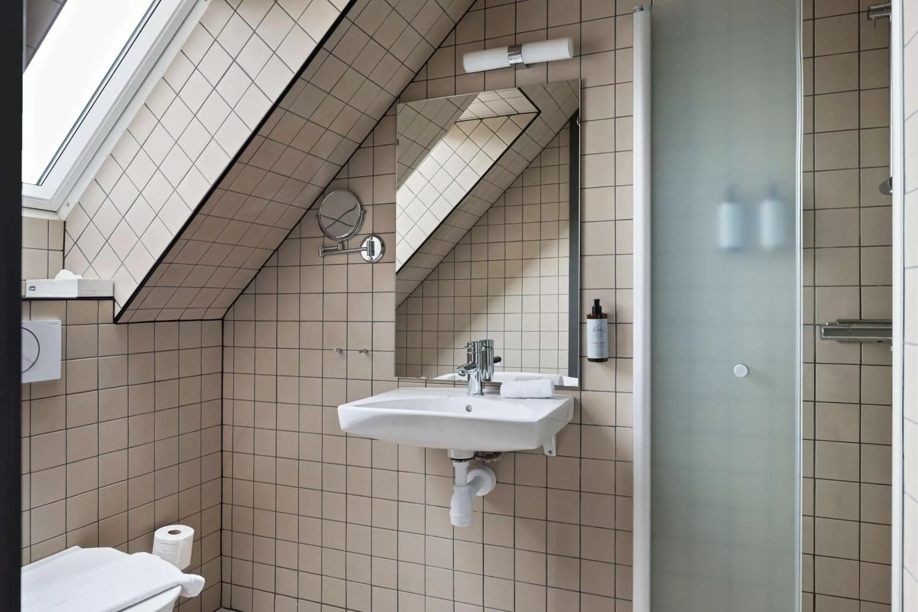 Bedroom, Bathroom in Best Western Plus Hotell Nordic Lund