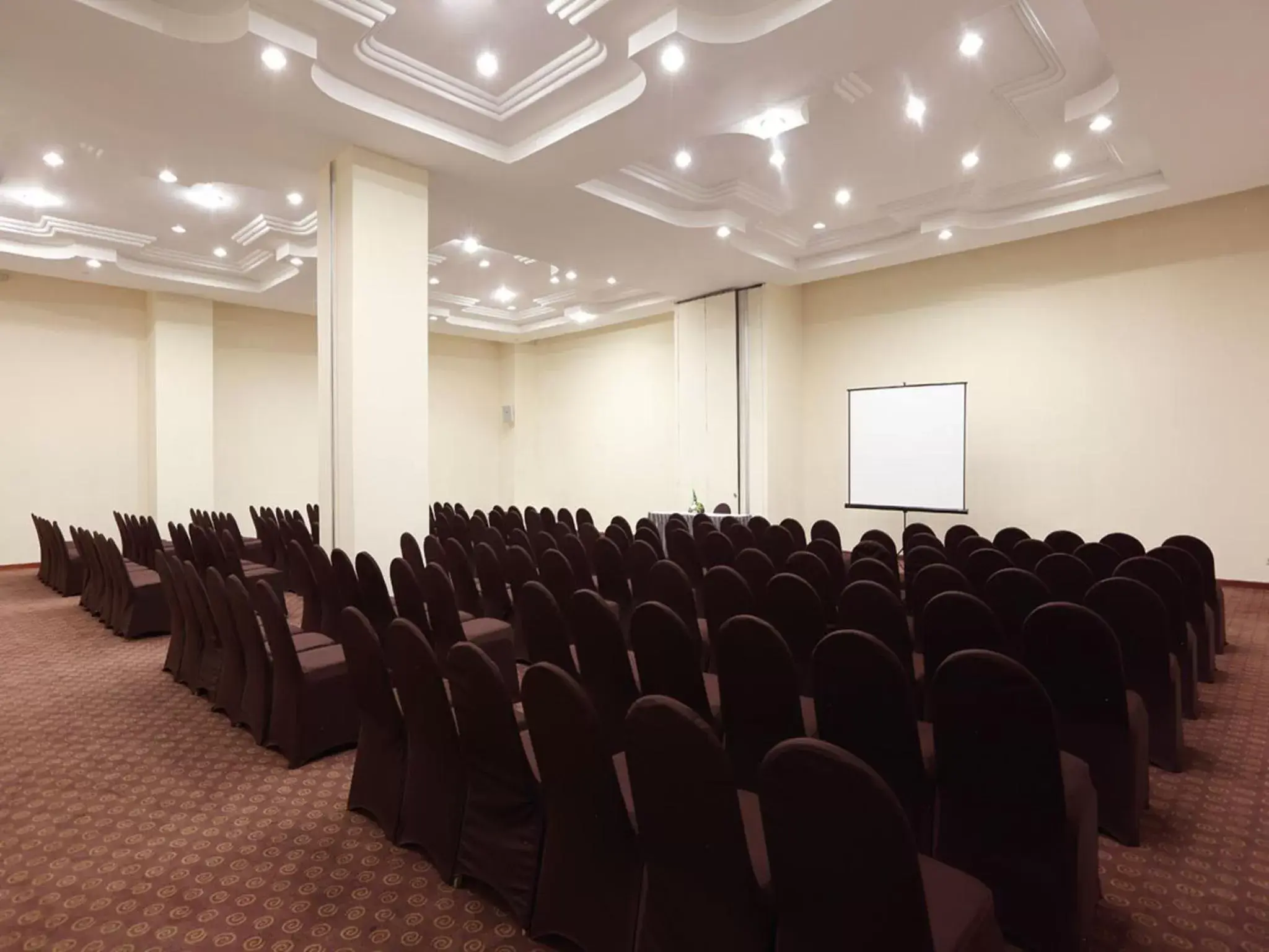 Meeting/conference room in Aryaduta Manado