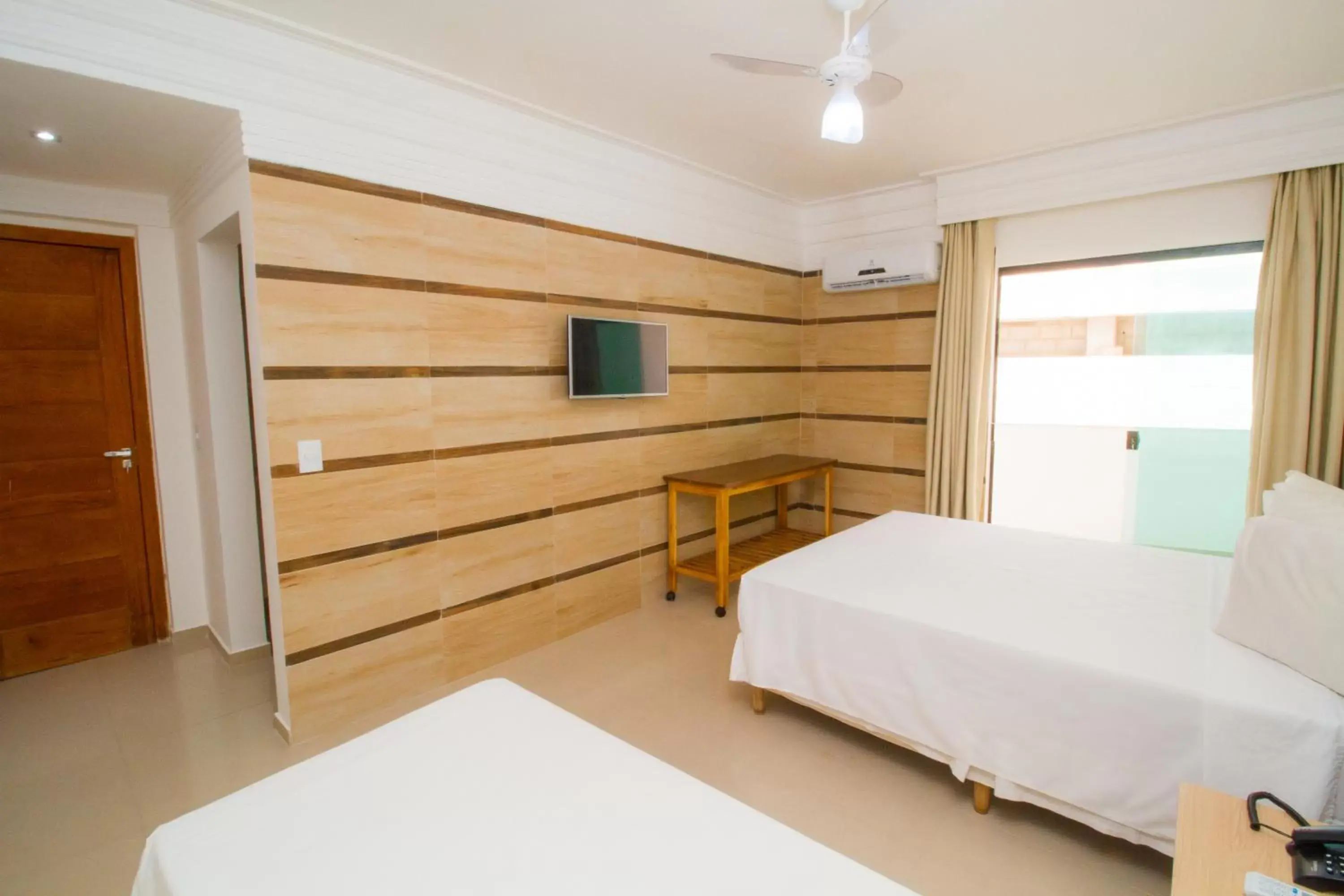 Bedroom, Bed in Portal Beach - Rede Soberano