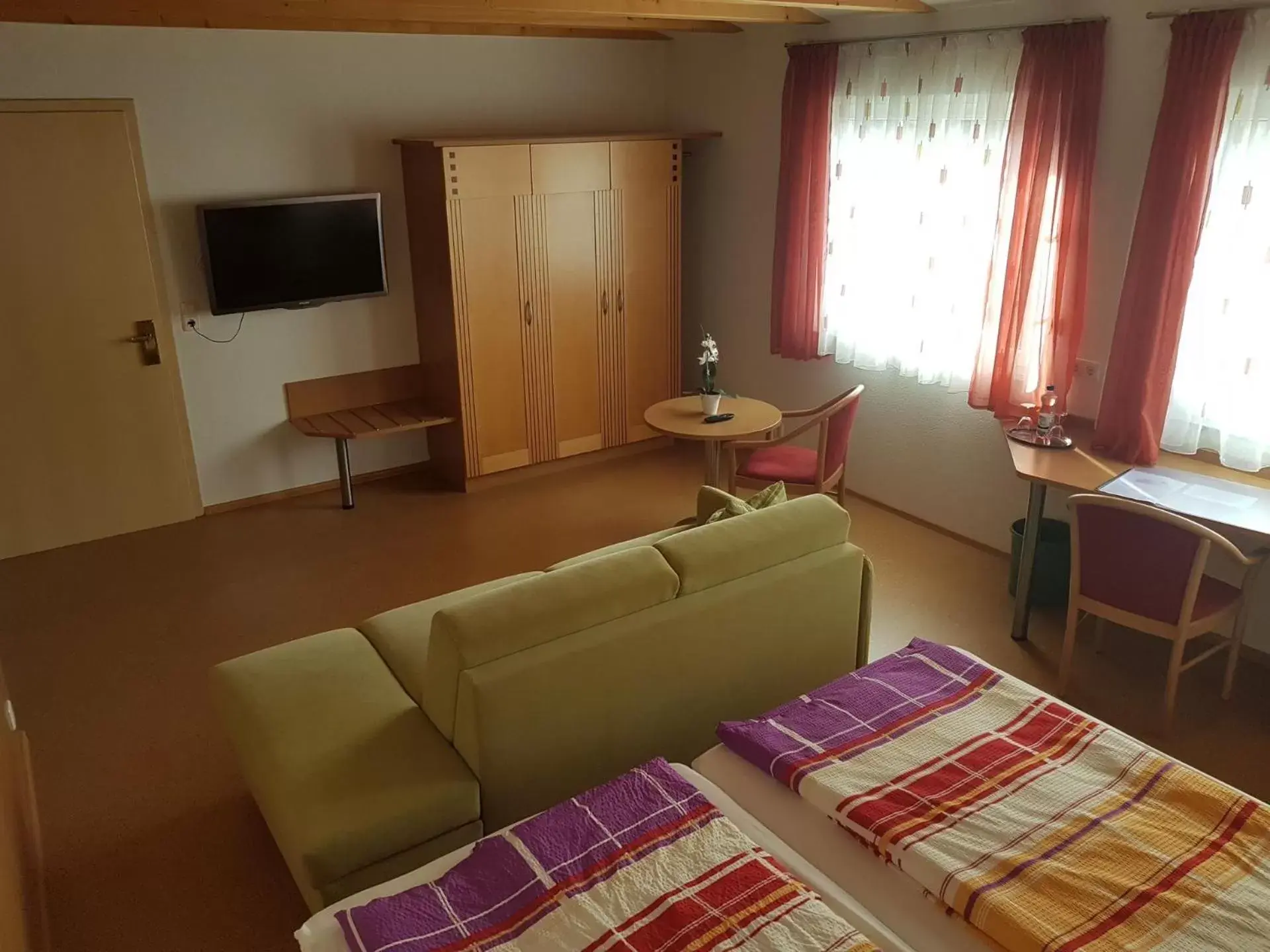 Apartment with Garden View in Andi´s Steakhüsli & Hotel