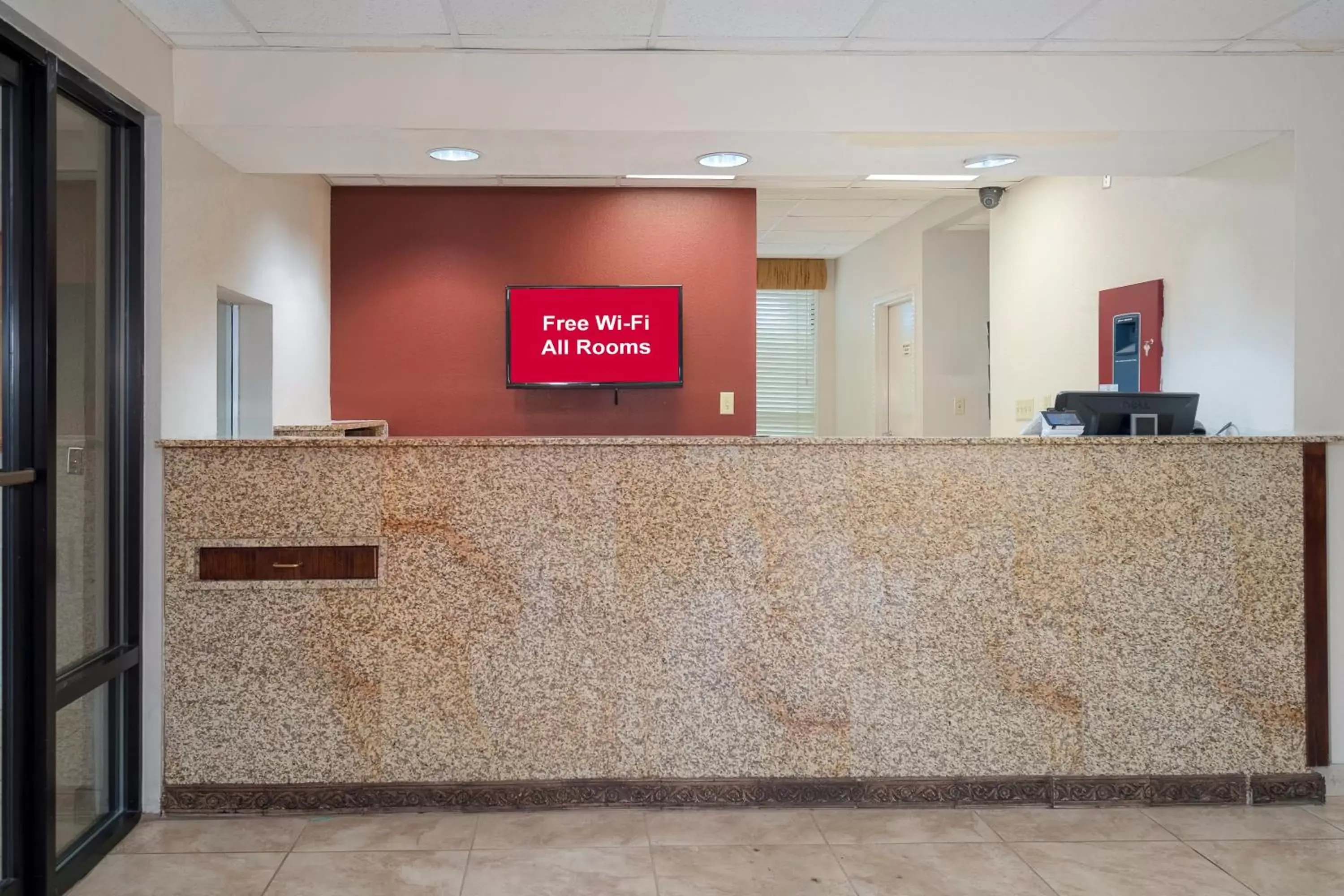 Lobby or reception, Lobby/Reception in Red Roof Inn Mobile North – Saraland
