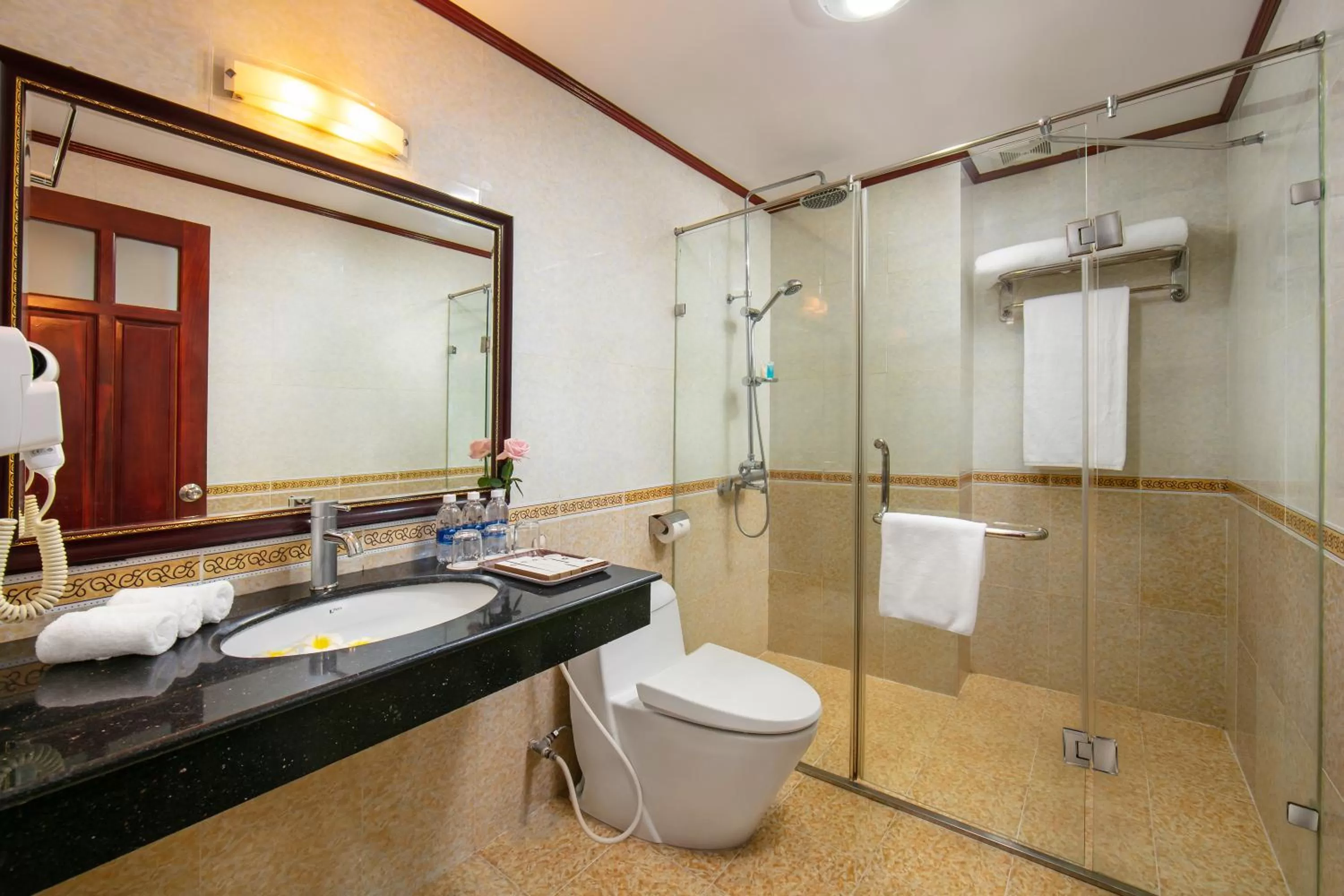Bathroom in Hoa Dao Hotel