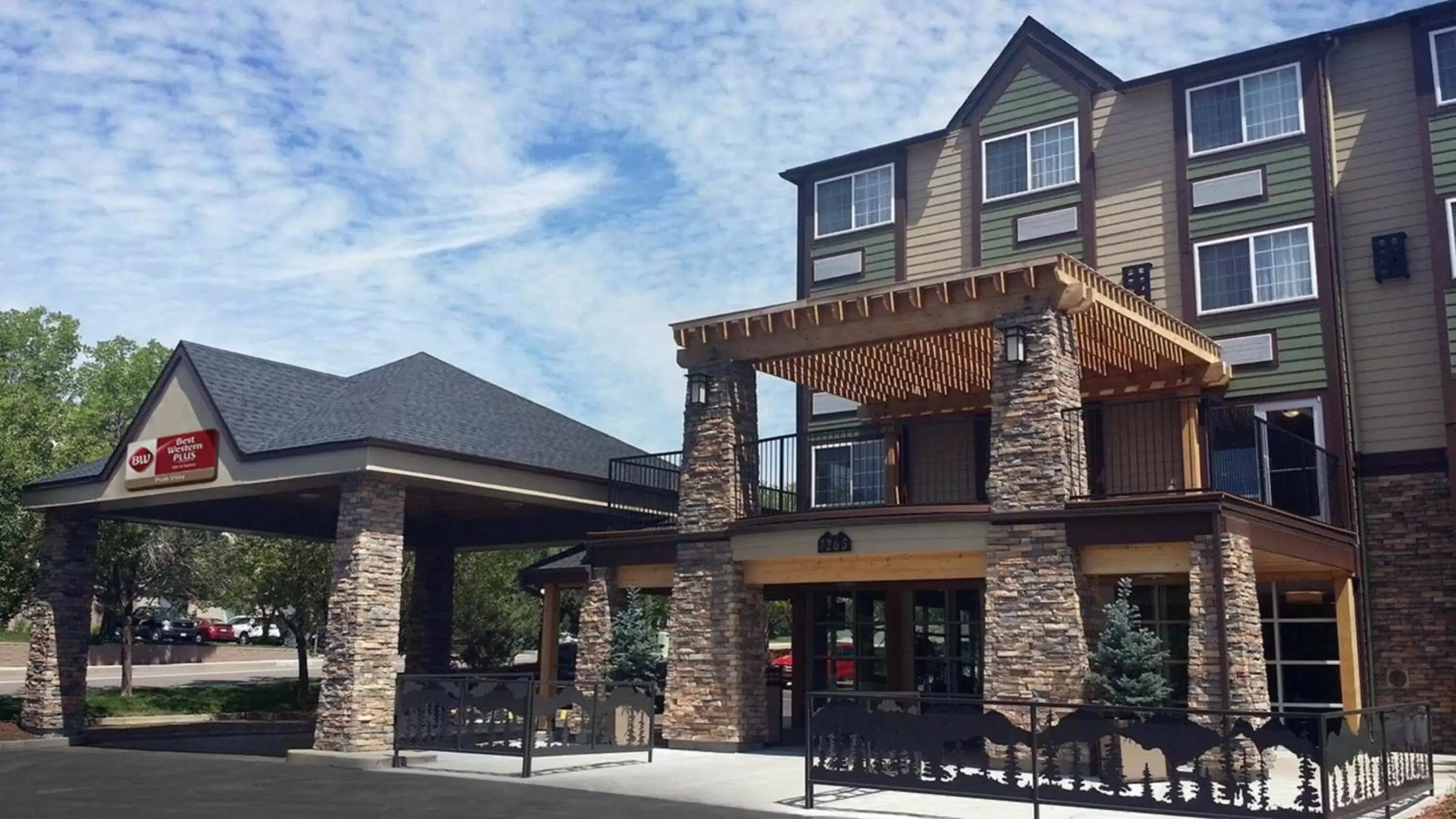 Facade/entrance, Property Building in Best Western Plus Peak Vista Inn & Suites