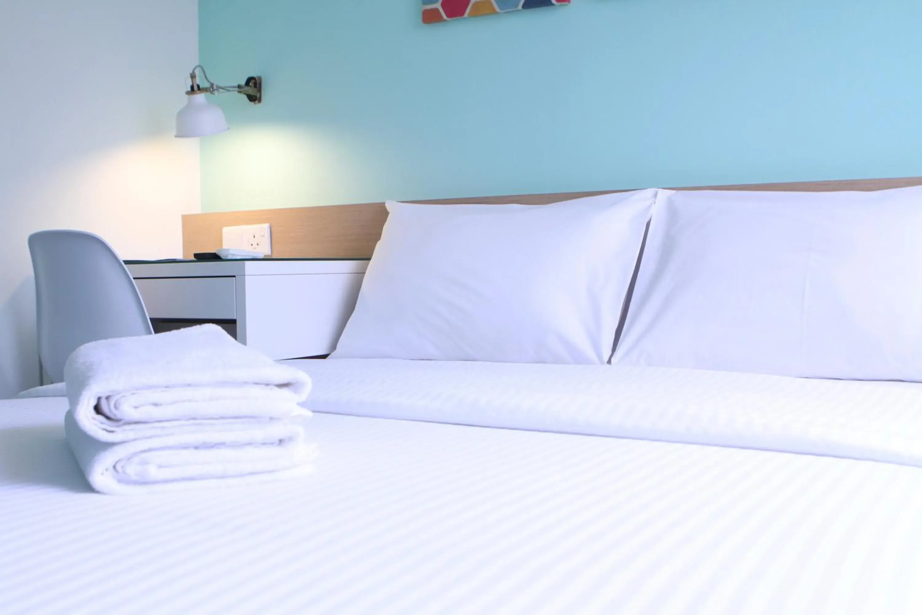 Bedroom, Bed in Hotel 1000 Miles Bedroom, Bed in Hotel 1000 Miles