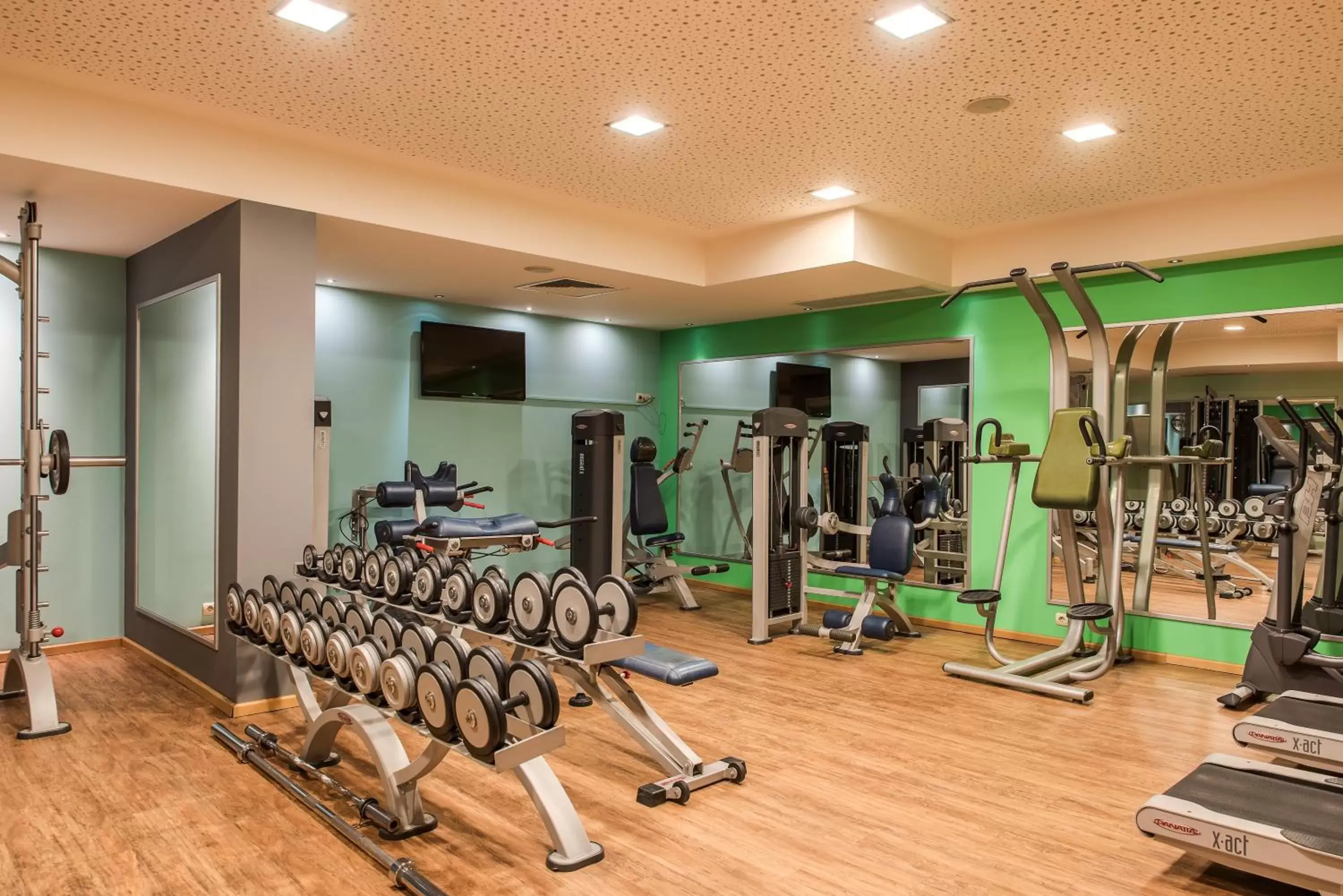 Fitness centre/facilities, Fitness Center/Facilities in Crystal Palace Boutique Hotel