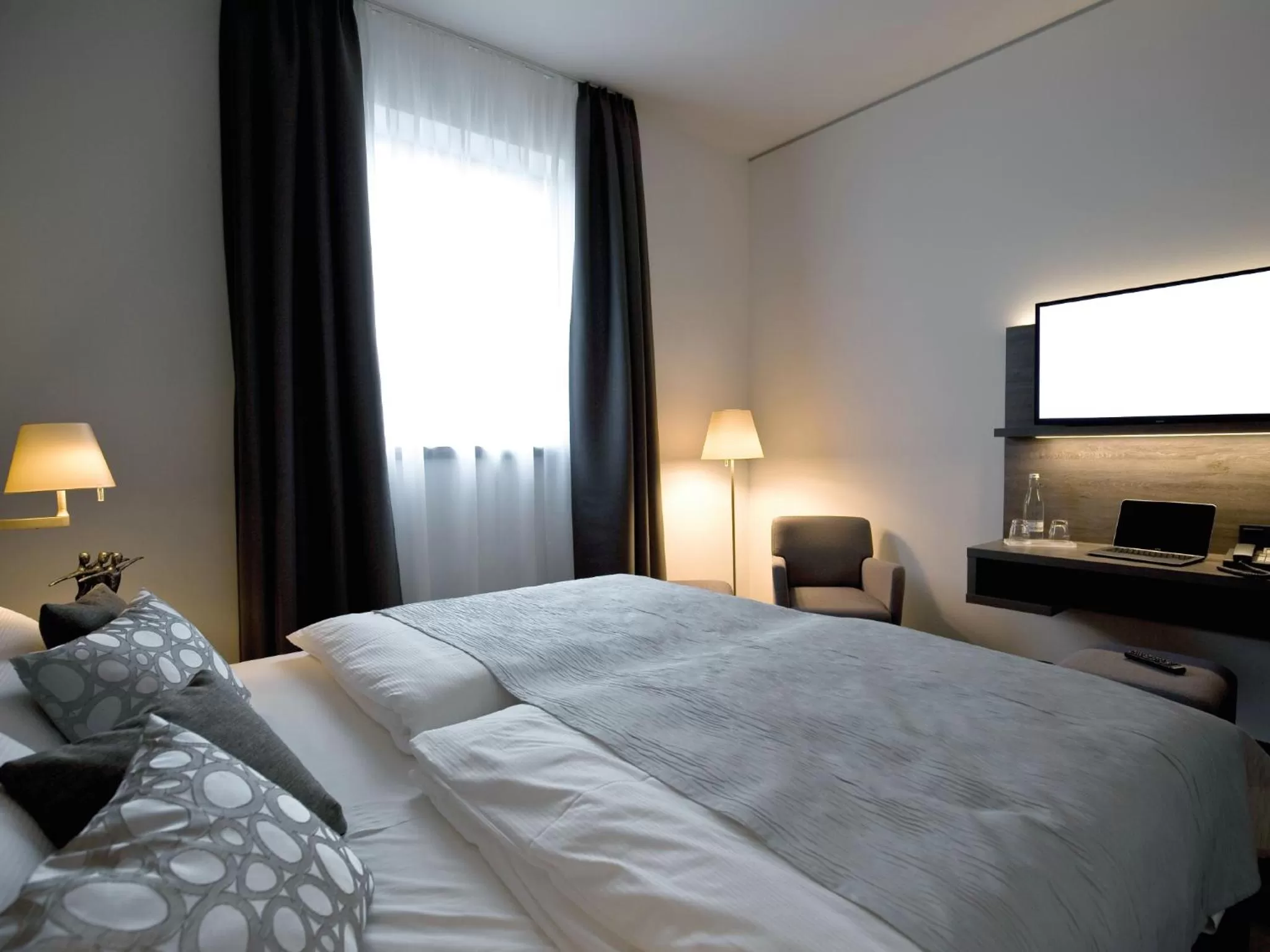 Bed in Hotel Eislinger Tor