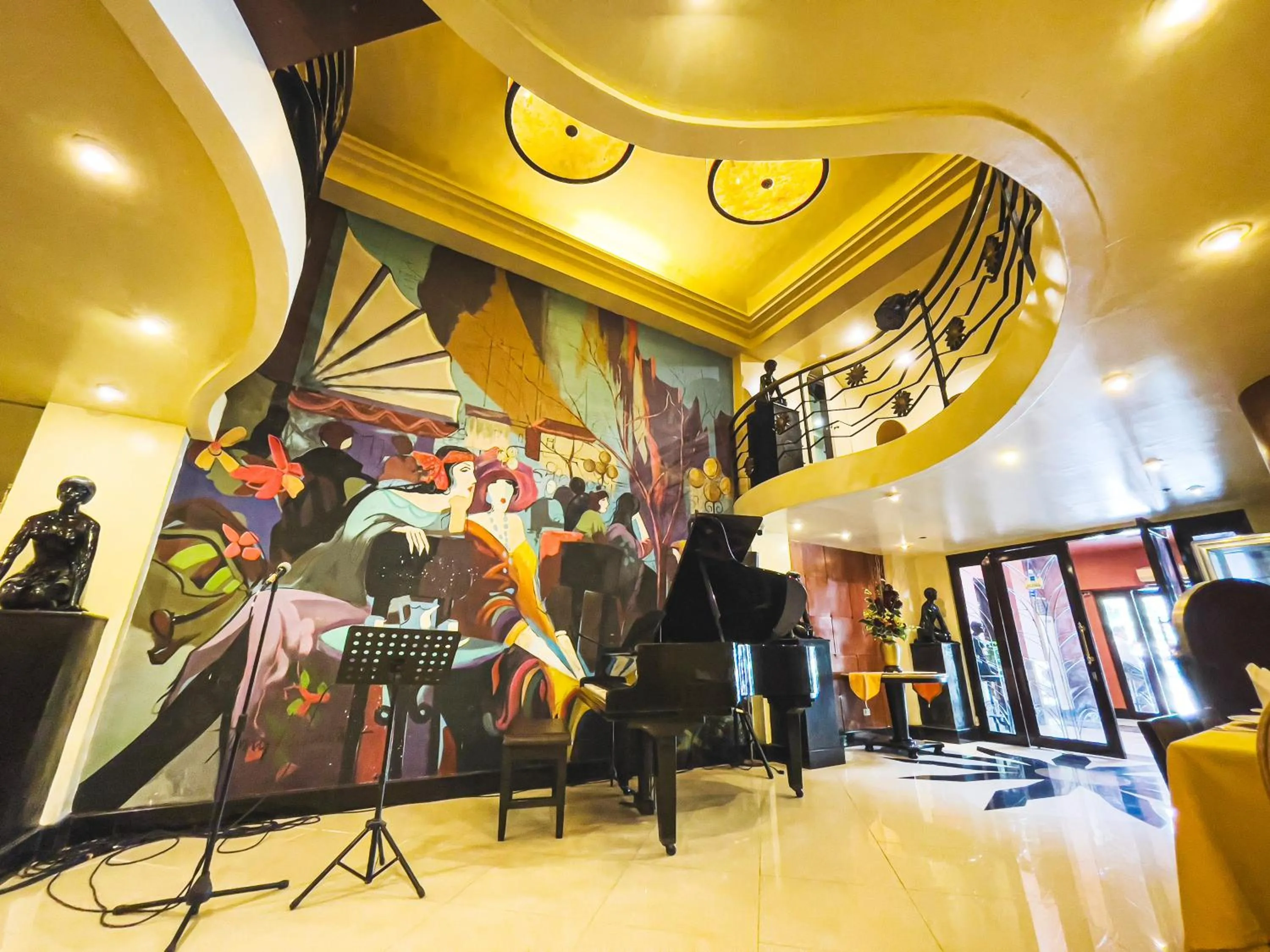 Lounge or bar in Miramar Hotel