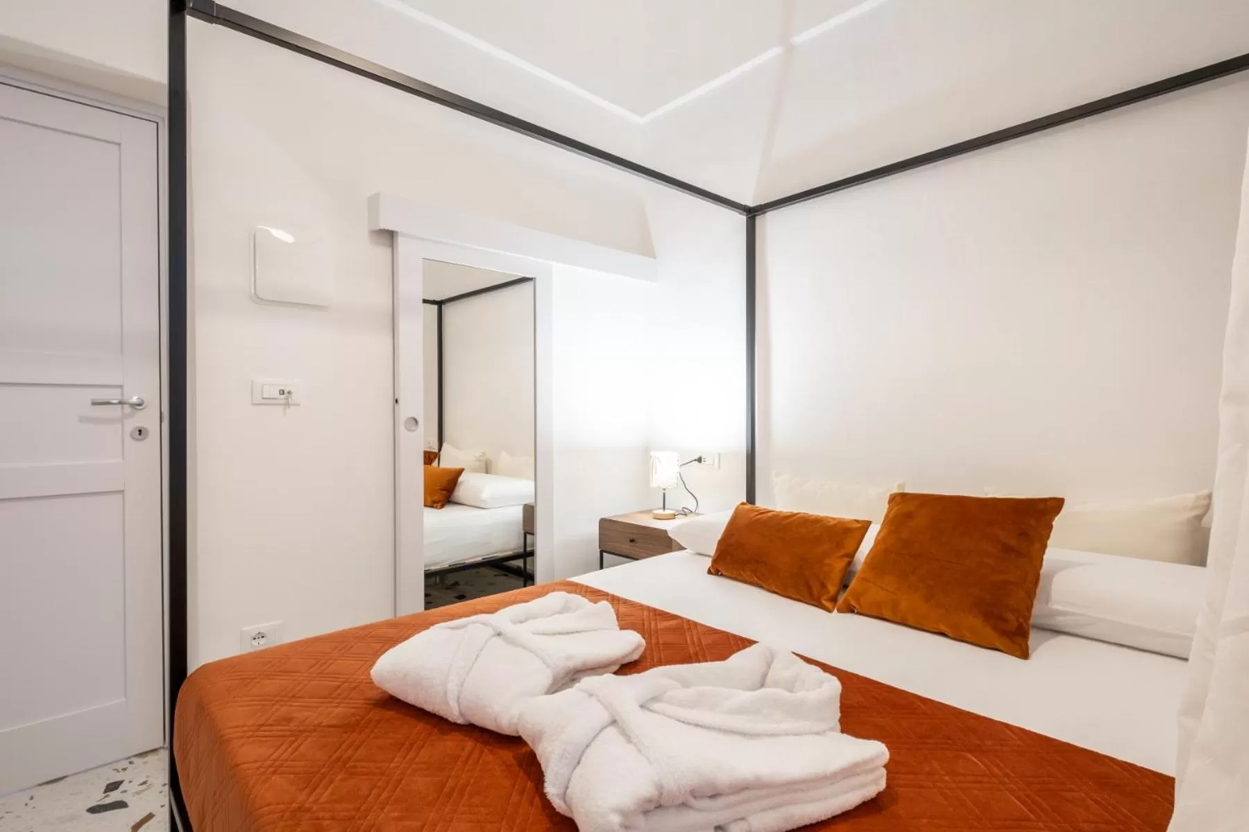 Bedroom, Bed in La Bella Ostuni Suites